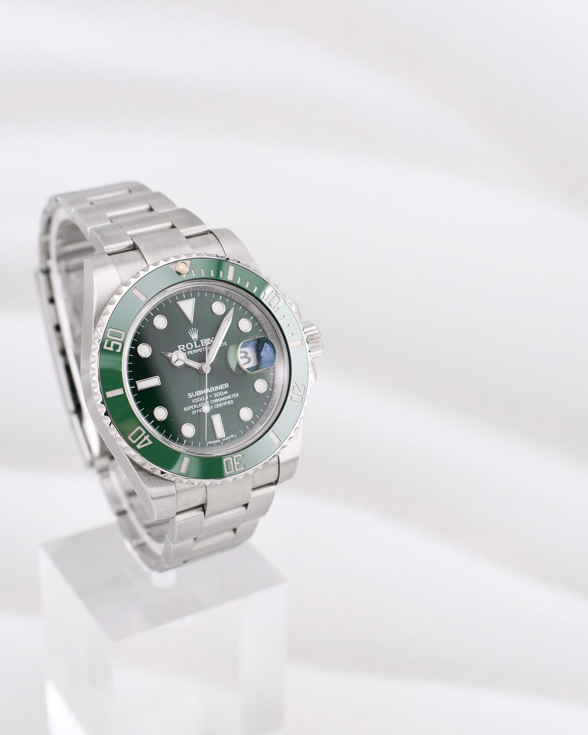 Rolex Submariner Date Hulk 116610LV 2019