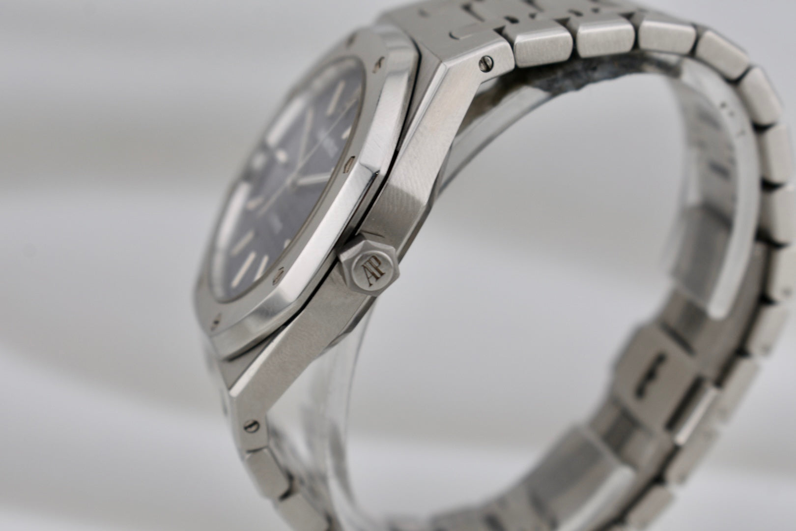 Audemars Piguet Royal Oak Selfwinding Blue Dial 15300ST 39mm