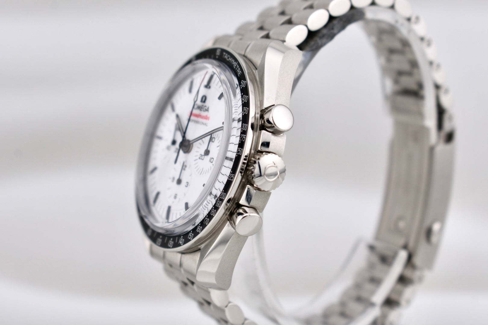 Omega Speedmaster Professional Moonwatch White Dial 310.30.42.50.04.001 2025