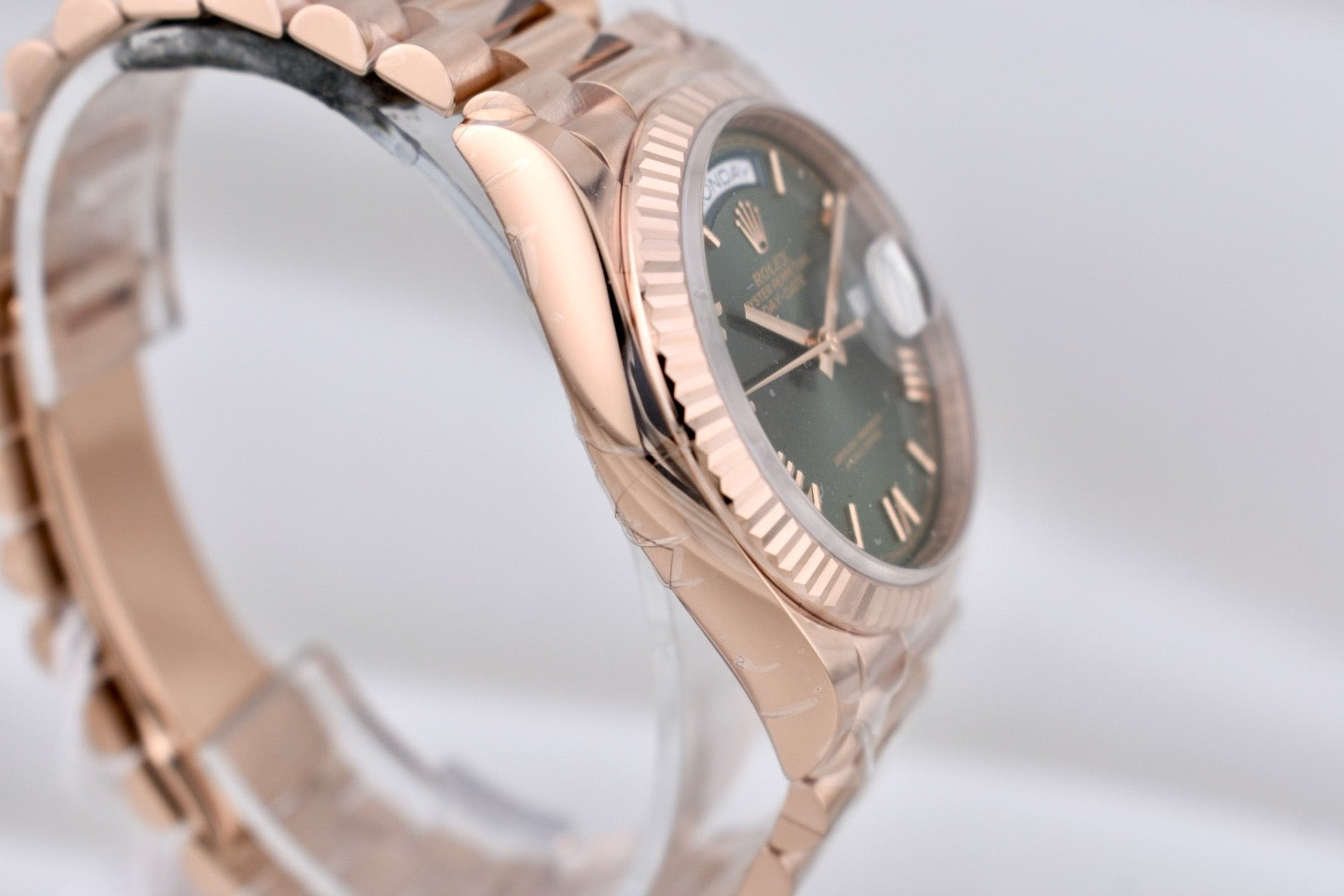 Rolex Day Date 36 Everose Gold Olive Dial 128235 2025