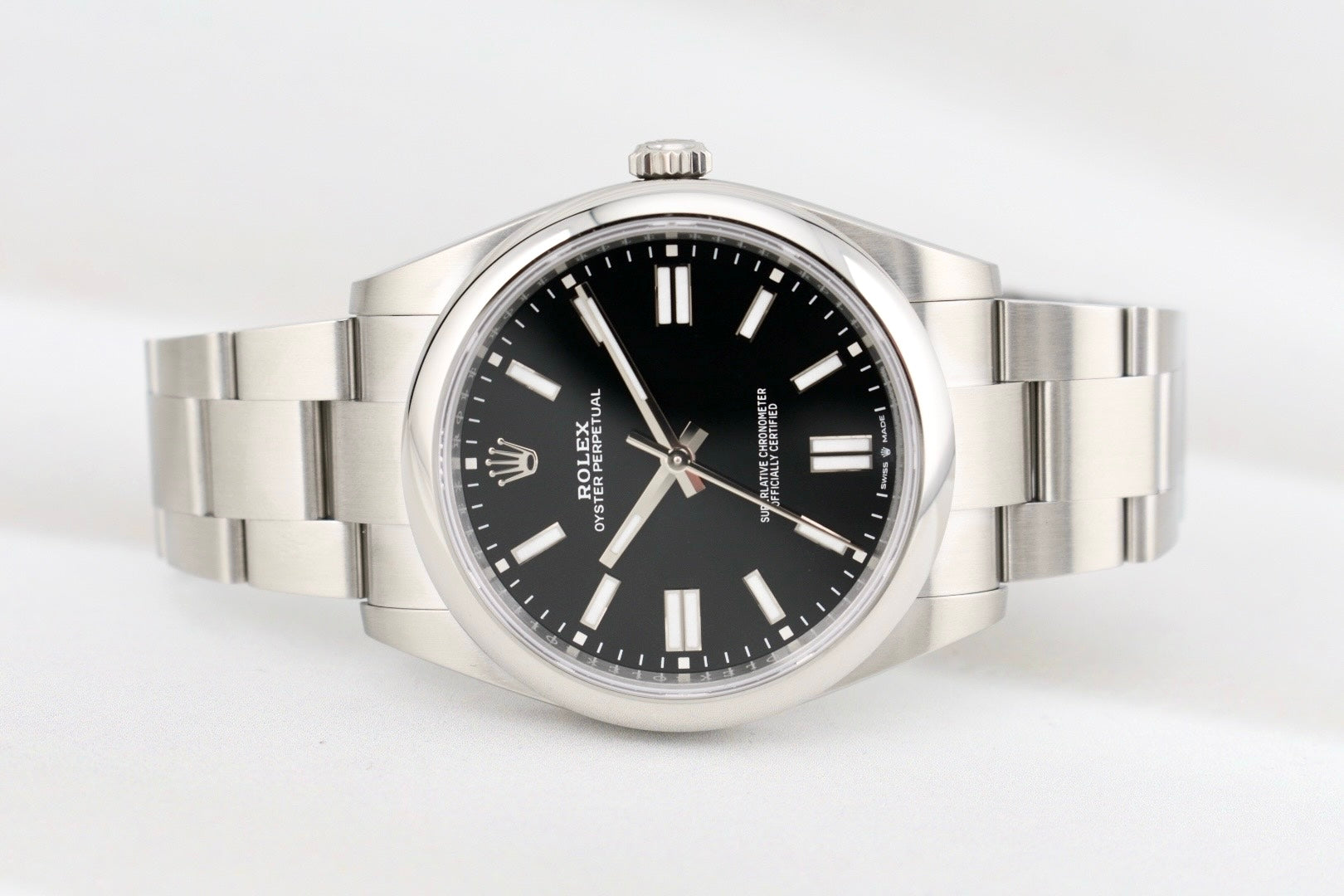 Rolex Oyster Perpetual 41 Black Dial 124300 2025