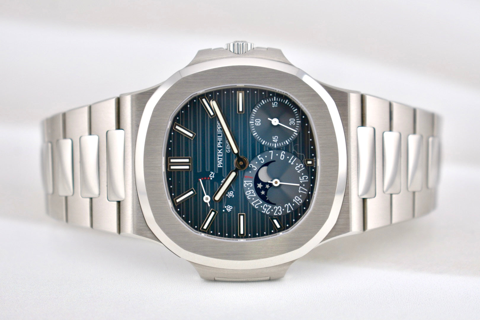 Patek Philippe Nautilus Moonphase Blue Dial 5712/1A 2018