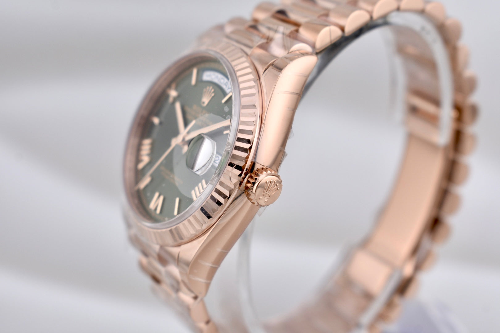 Rolex Day Date 36 Everose Gold Olive Dial 128235 2025