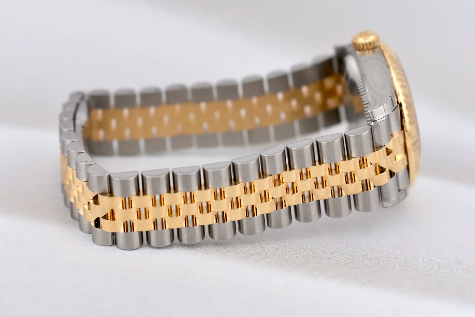 Rolex Datejust 31 Two Tone Yellow Gold Mother of Pearl Diamond Dial 278273 2025