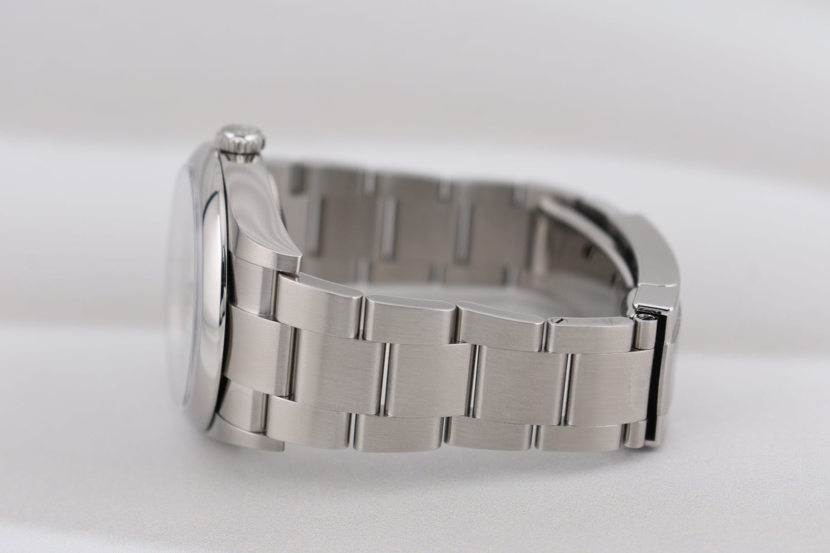 Rolex Oyster Perpetual 36 Celebration Dial 126000 2025