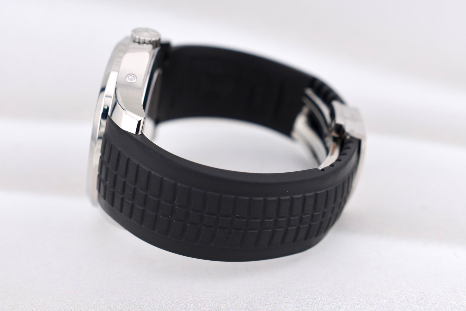 Patek Philippe Aquanaut Travel Time Black Dial 5164A-001 2021