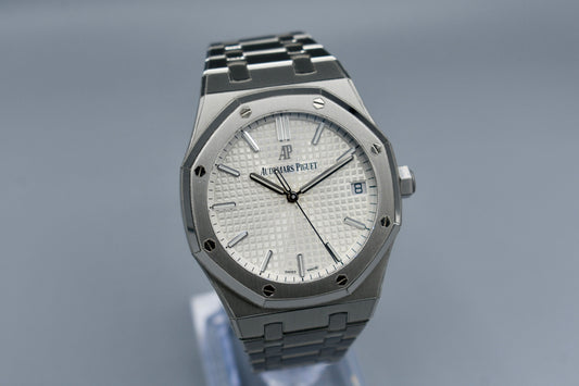 Audemars Piguet Royal Oak 41mm Silver Dial 15500ST 2022