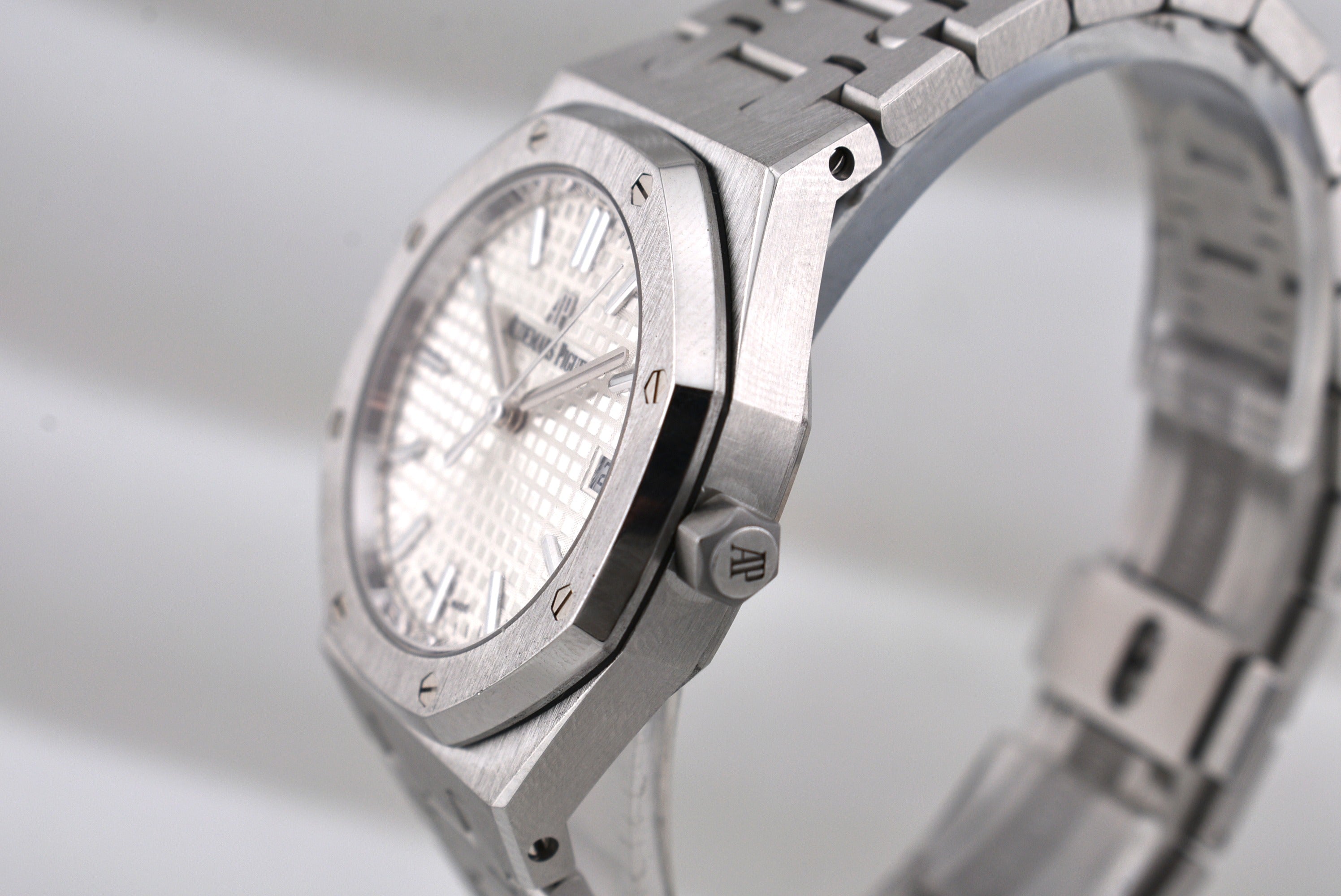 Audemars Piguet Ladies Royal Oak 77350ST 2022