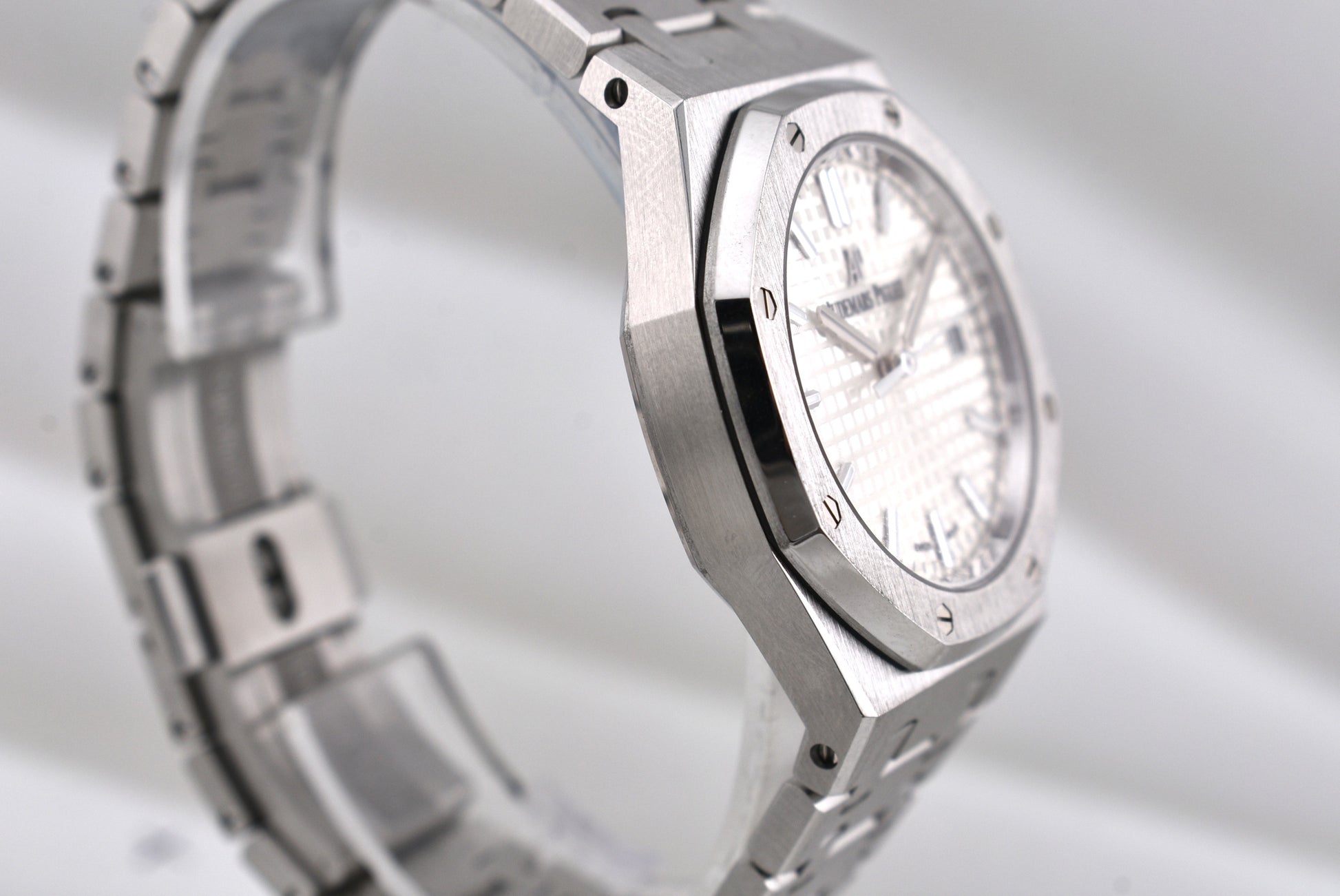 Audemars Piguet Ladies Royal Oak 77350ST 2022