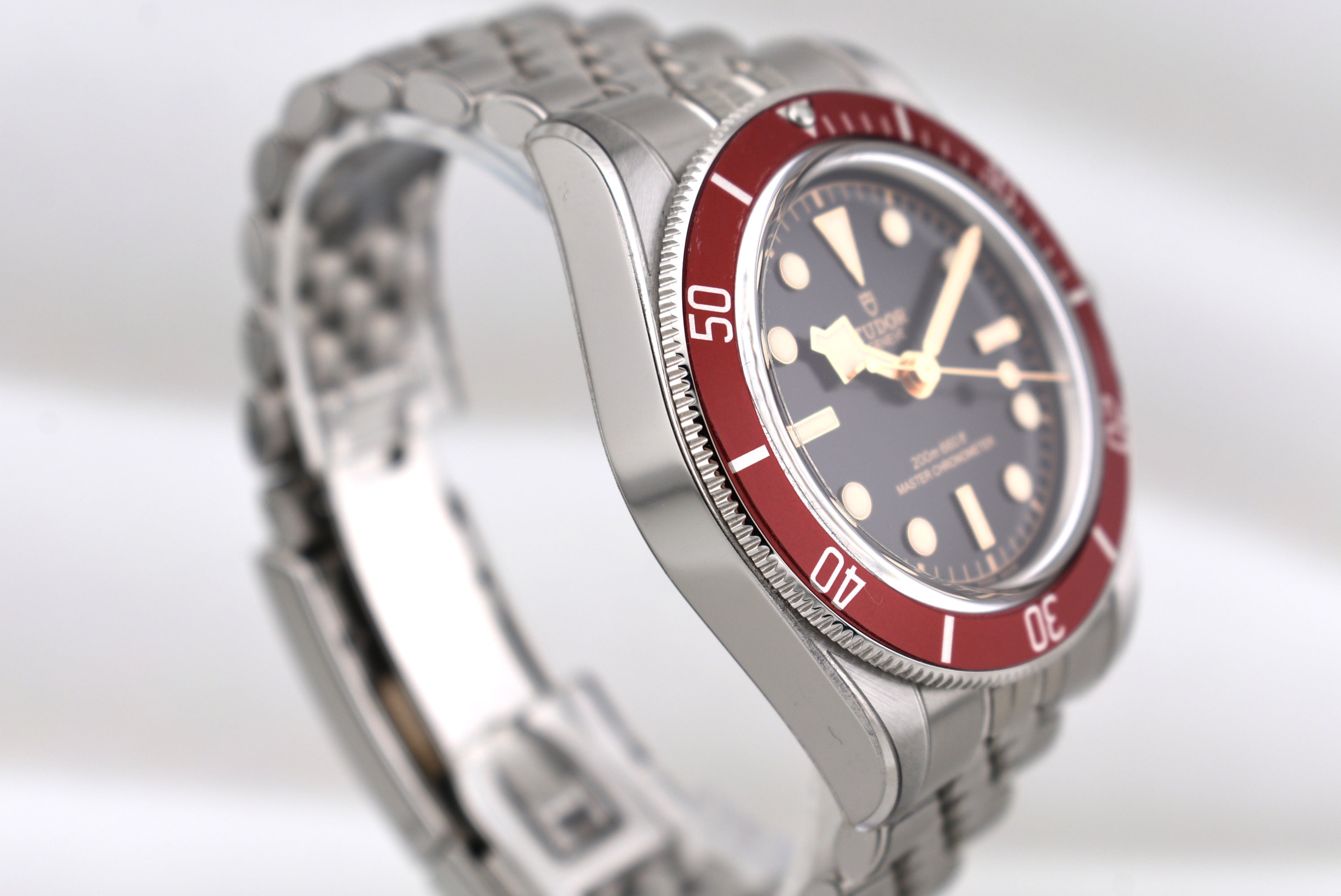 Tudor Black Bay 41 Burgundy Dial Jubilee Band 7941A1A0RU 2024
