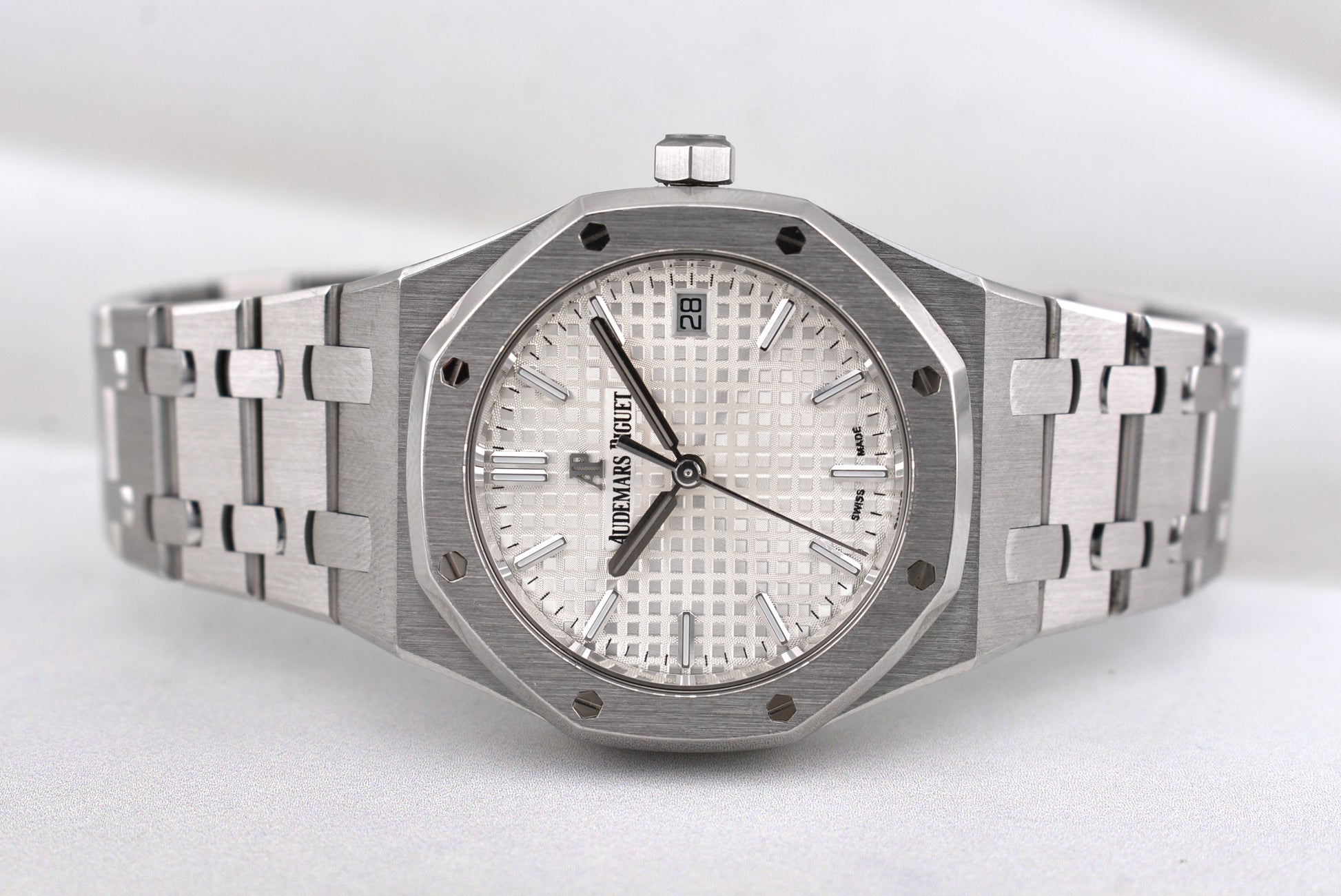 Audemars Piguet Ladies Royal Oak 77350ST 2022