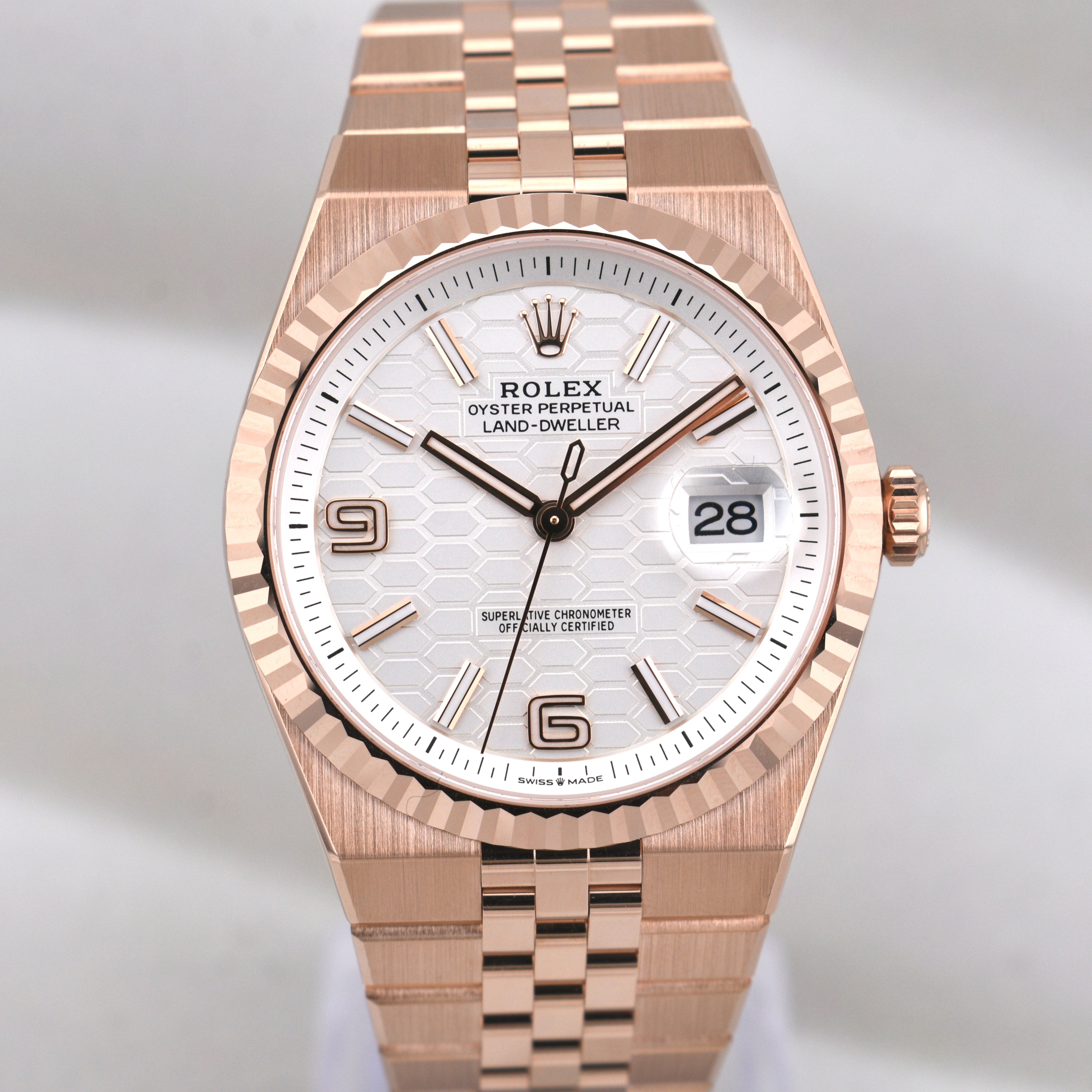 Rolex Land Dweller 40 Everose Gold 127335 2026