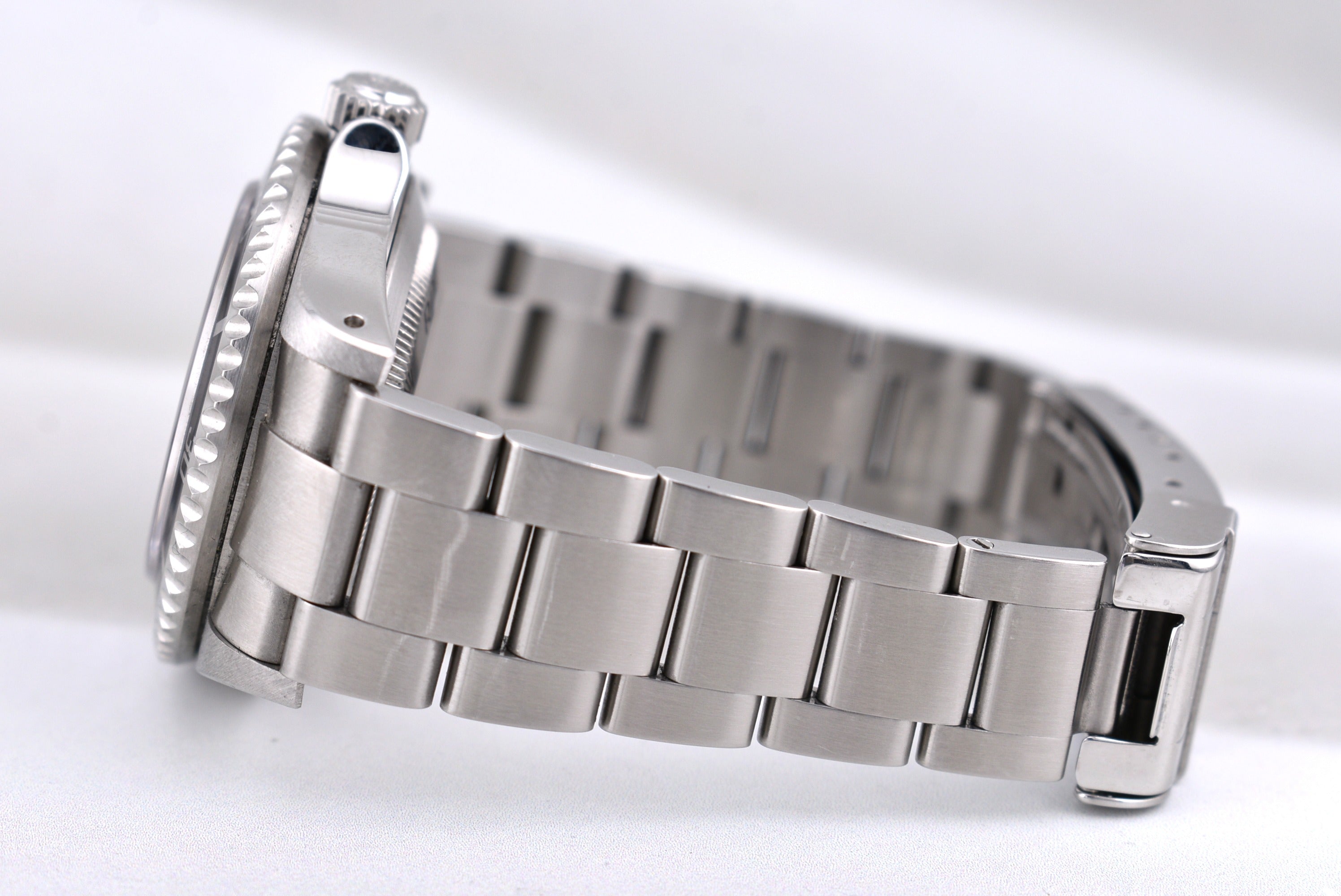 Rolex Sea Dweller Neo-Vintage 16600 2002