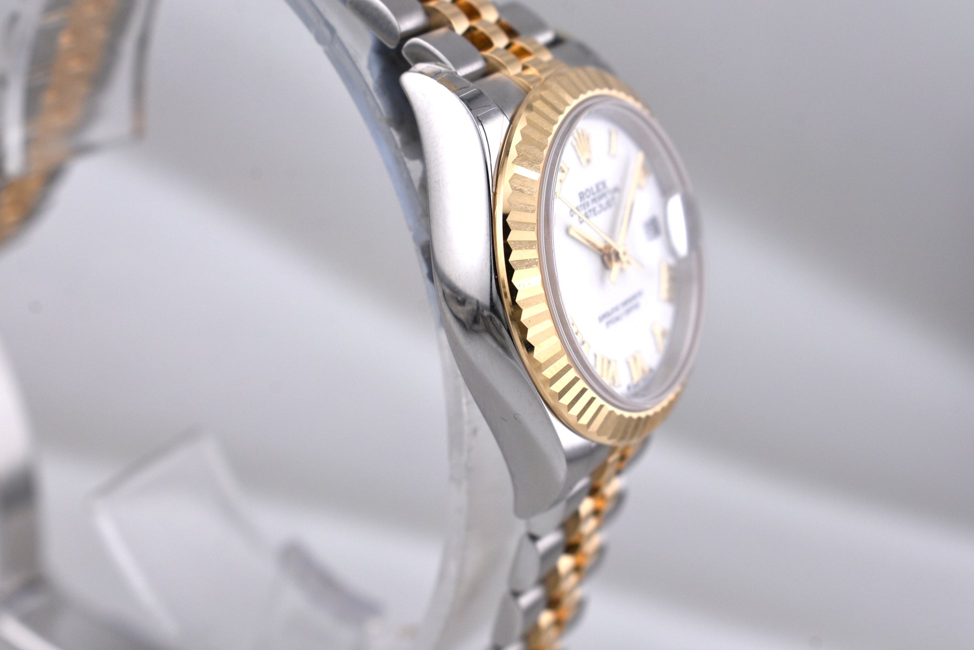 Rolex Lady Datejust 28 Two Tone White Roman Dial 279173 2026