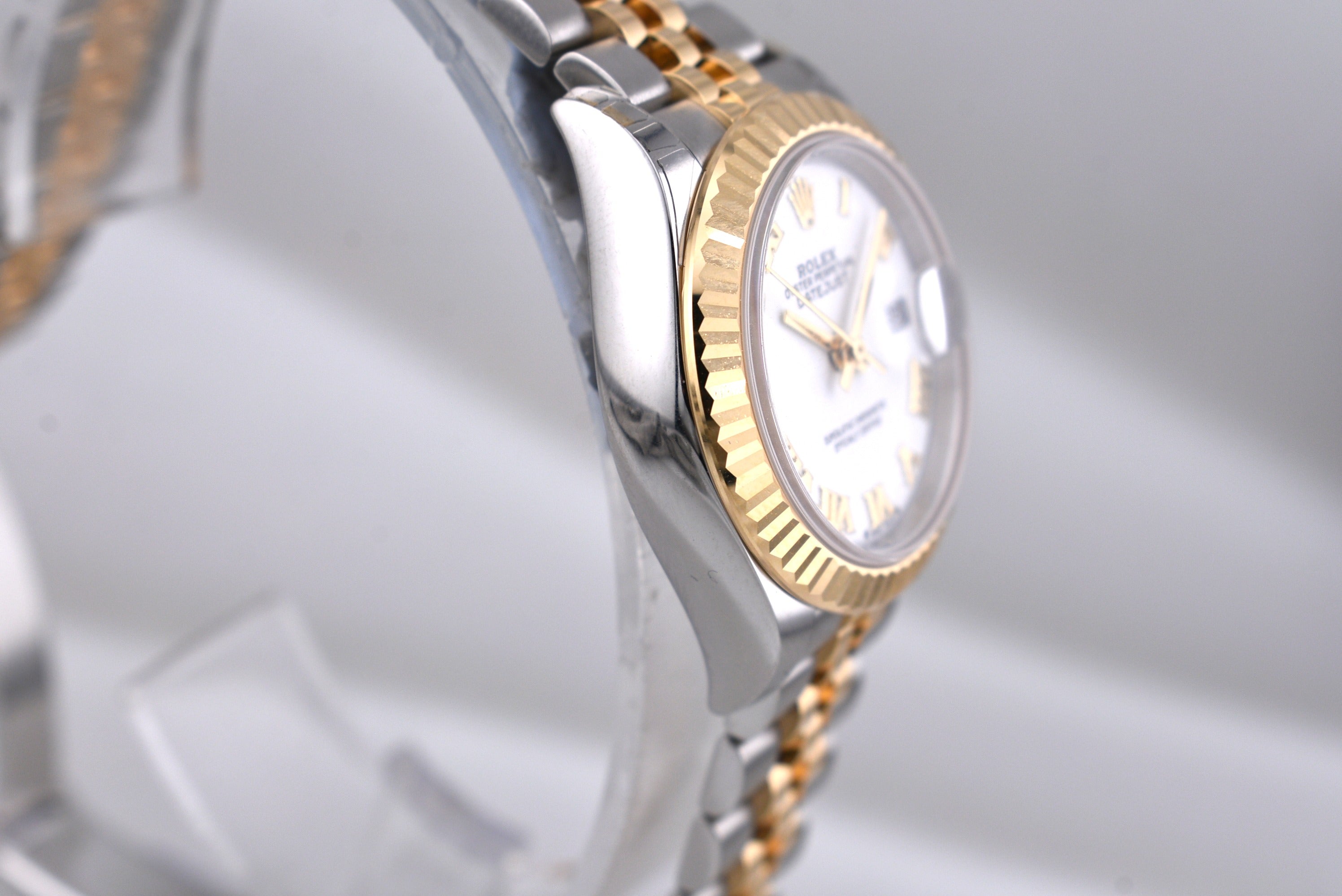 Rolex Lady Datejust 28 Two Tone White Roman Dial 279173 2026