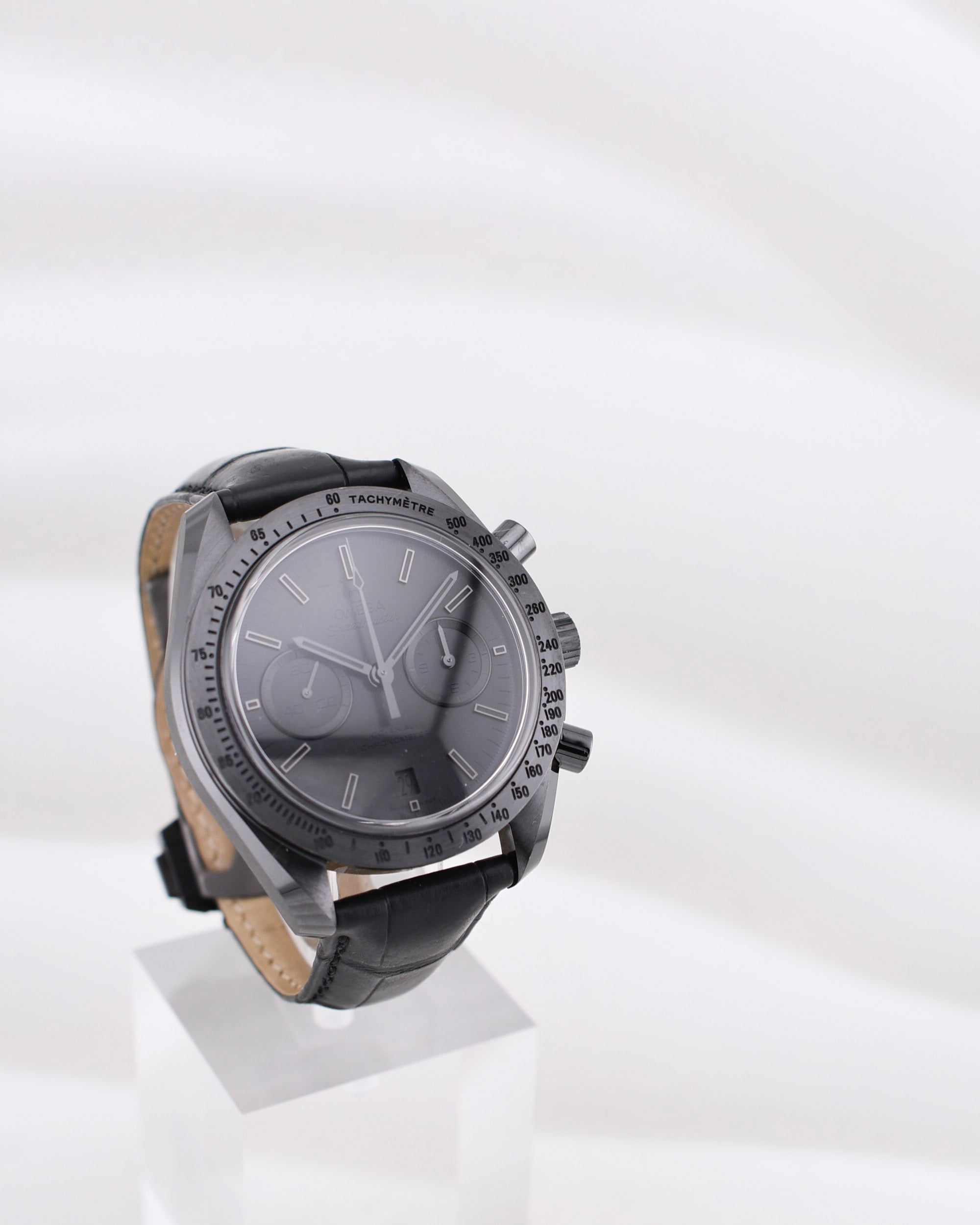 Omega Speedmaster Moonwatch Professional 'Dark Side of The Moon' 311.92.44.51.01 2016