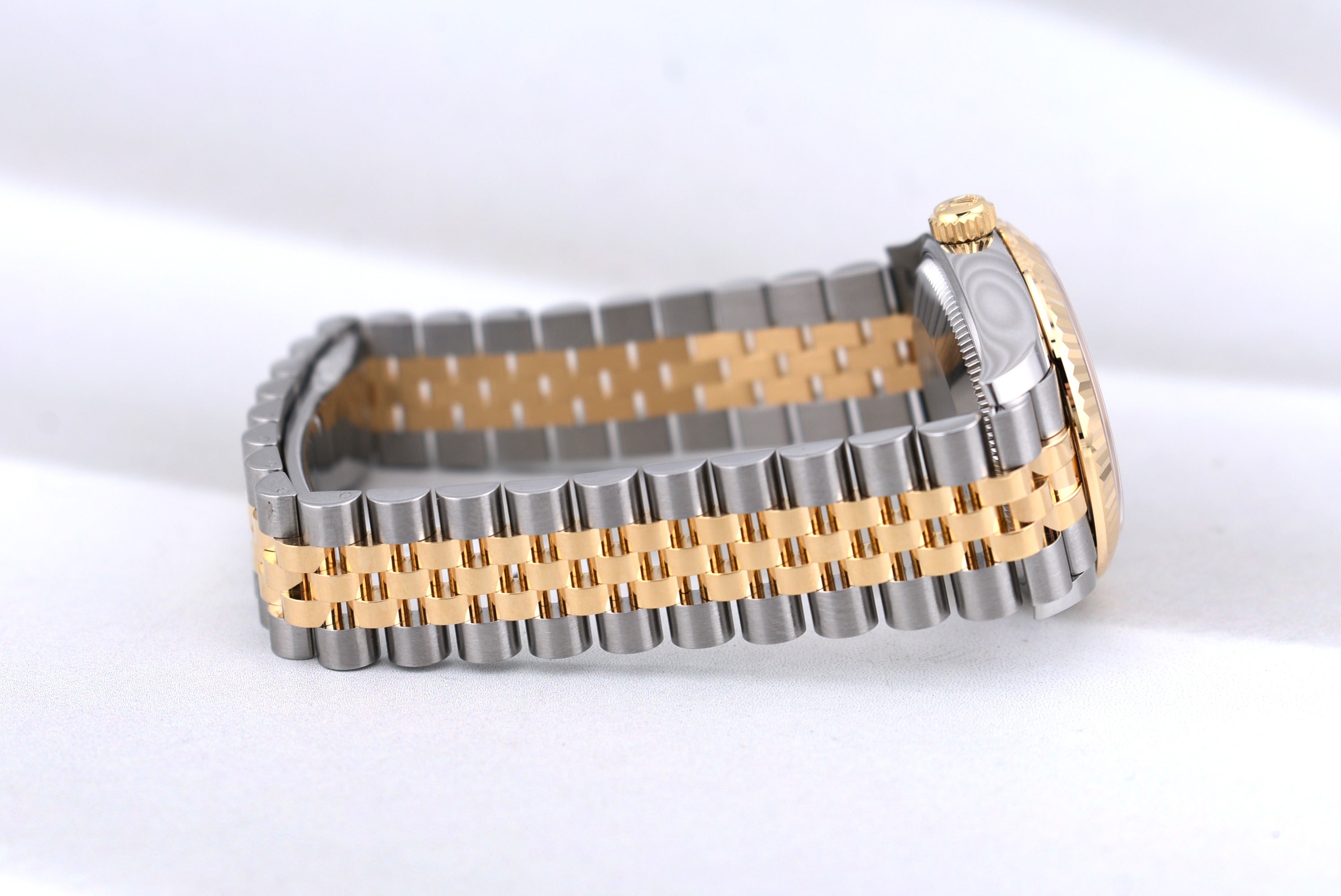 Rolex Datejust 31 Champagne Index 278273 2026