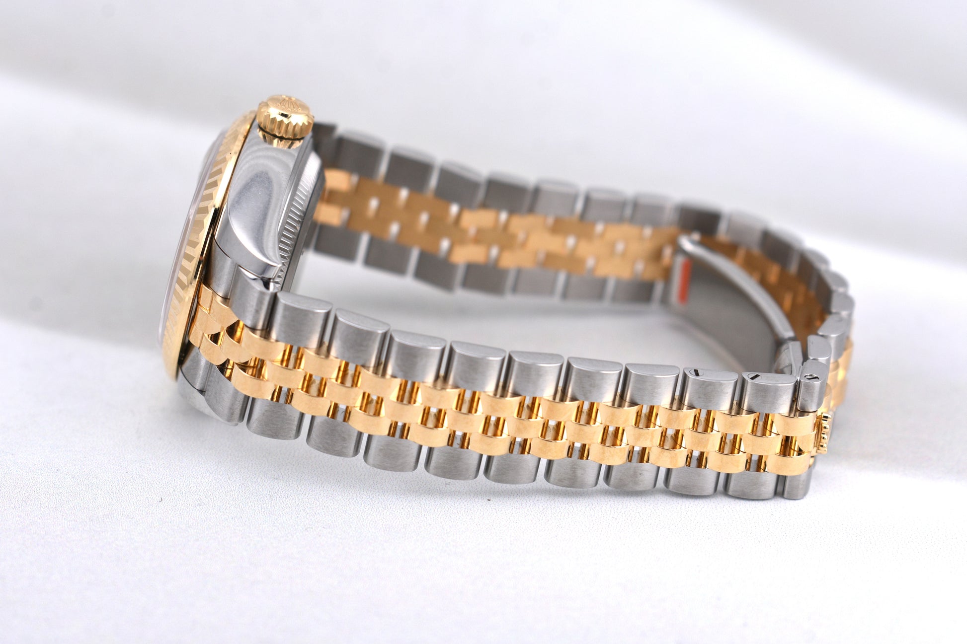 Rolex Lady Datejust 28 Mother of Pearl Dial 279173 2025