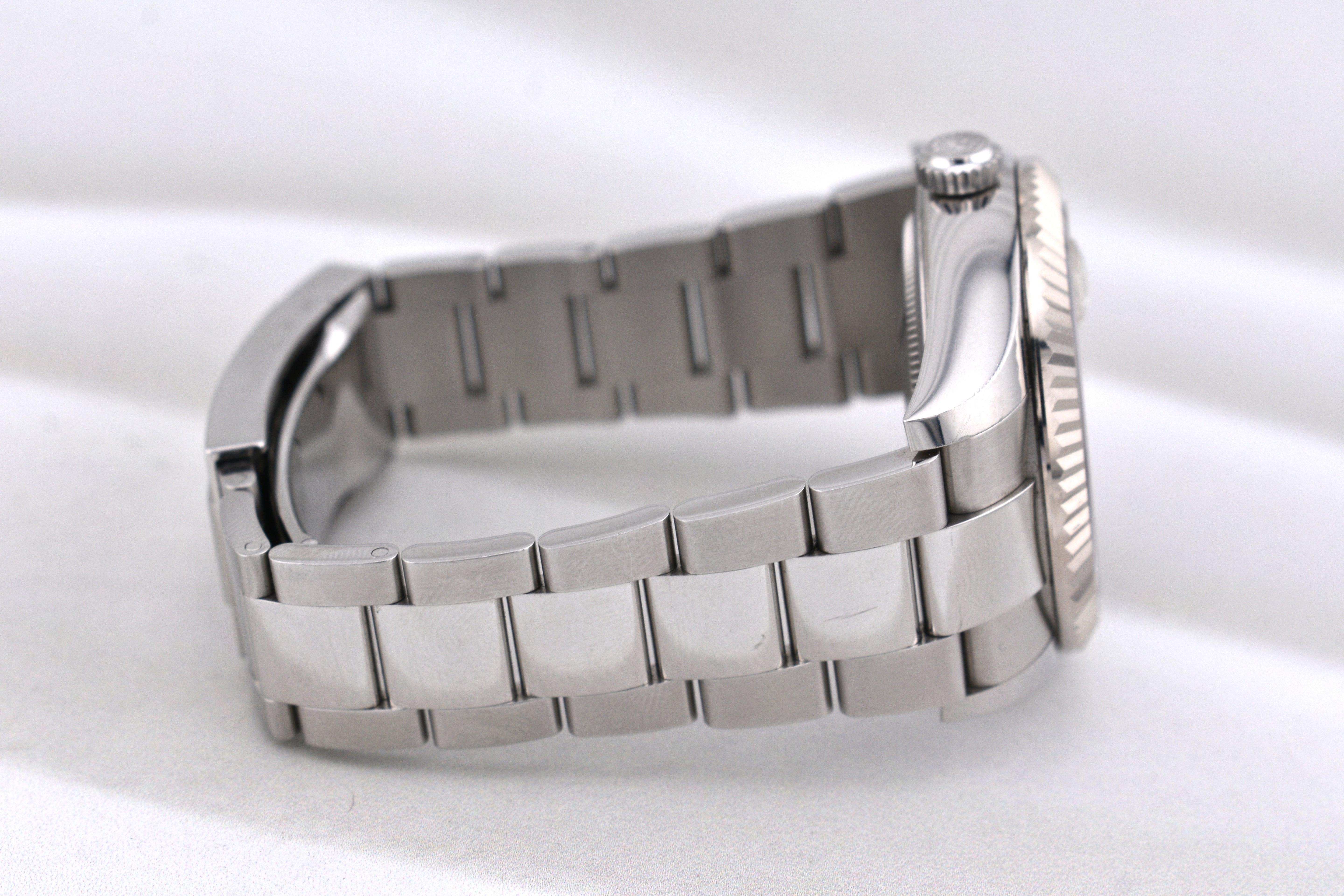 Rolex Sky Dweller White Dial Oyster Band 326934 2022
