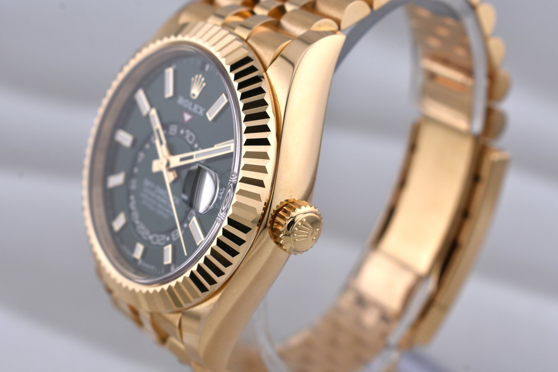 Rolex Sky Dweller Yellow Gold Green Dial Jubilee Band 336938 2025