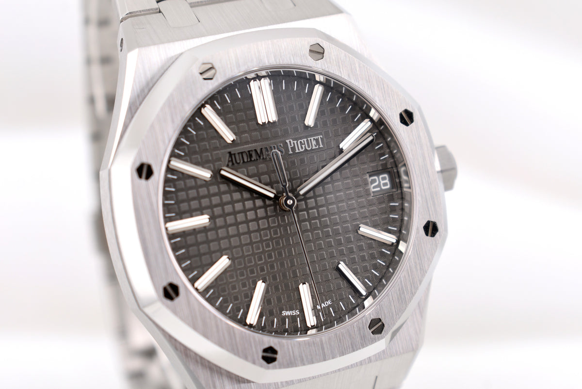 Audemars Piguet Royal Oak Grey Dial 15510ST 2026