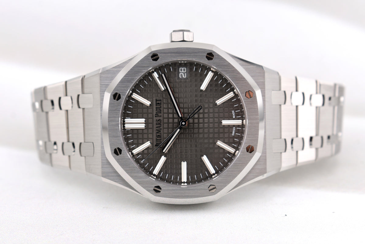 Audemars Piguet Royal Oak Grey Dial 15510ST 2026