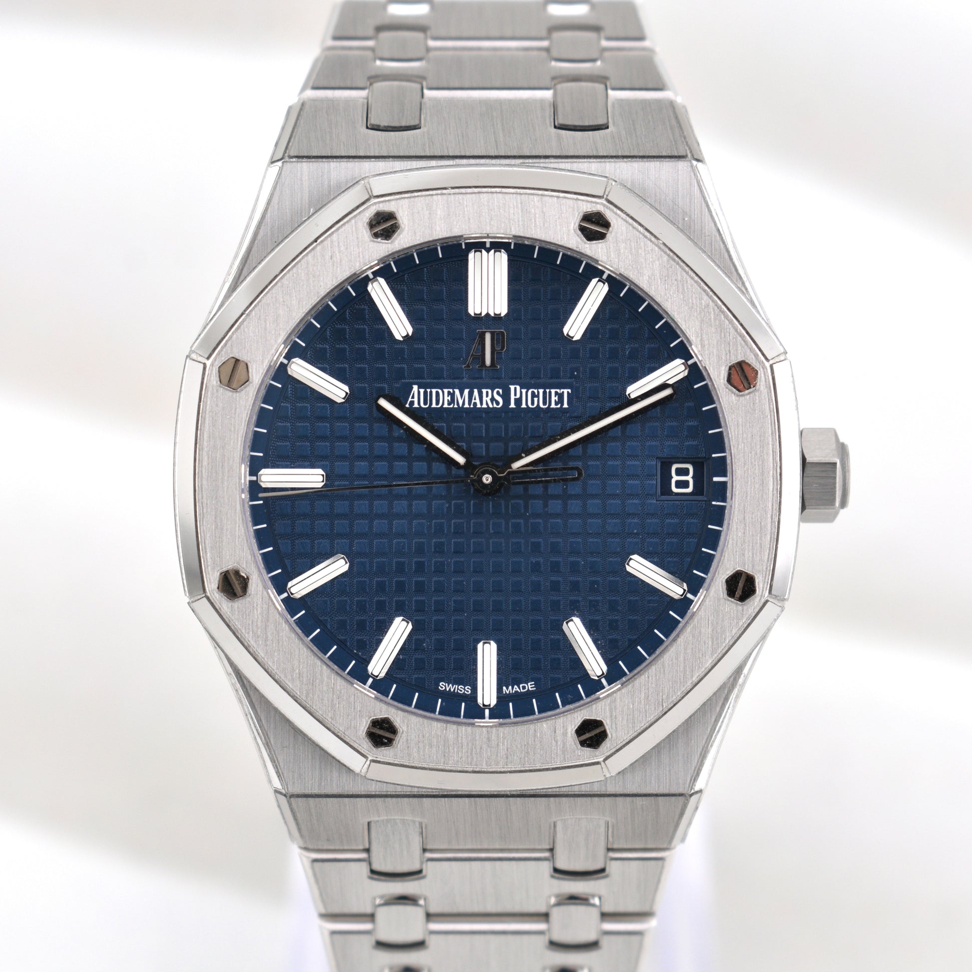 Audemars Piguet Royal Oak Self-Winding Blue Dial 15500ST 2021