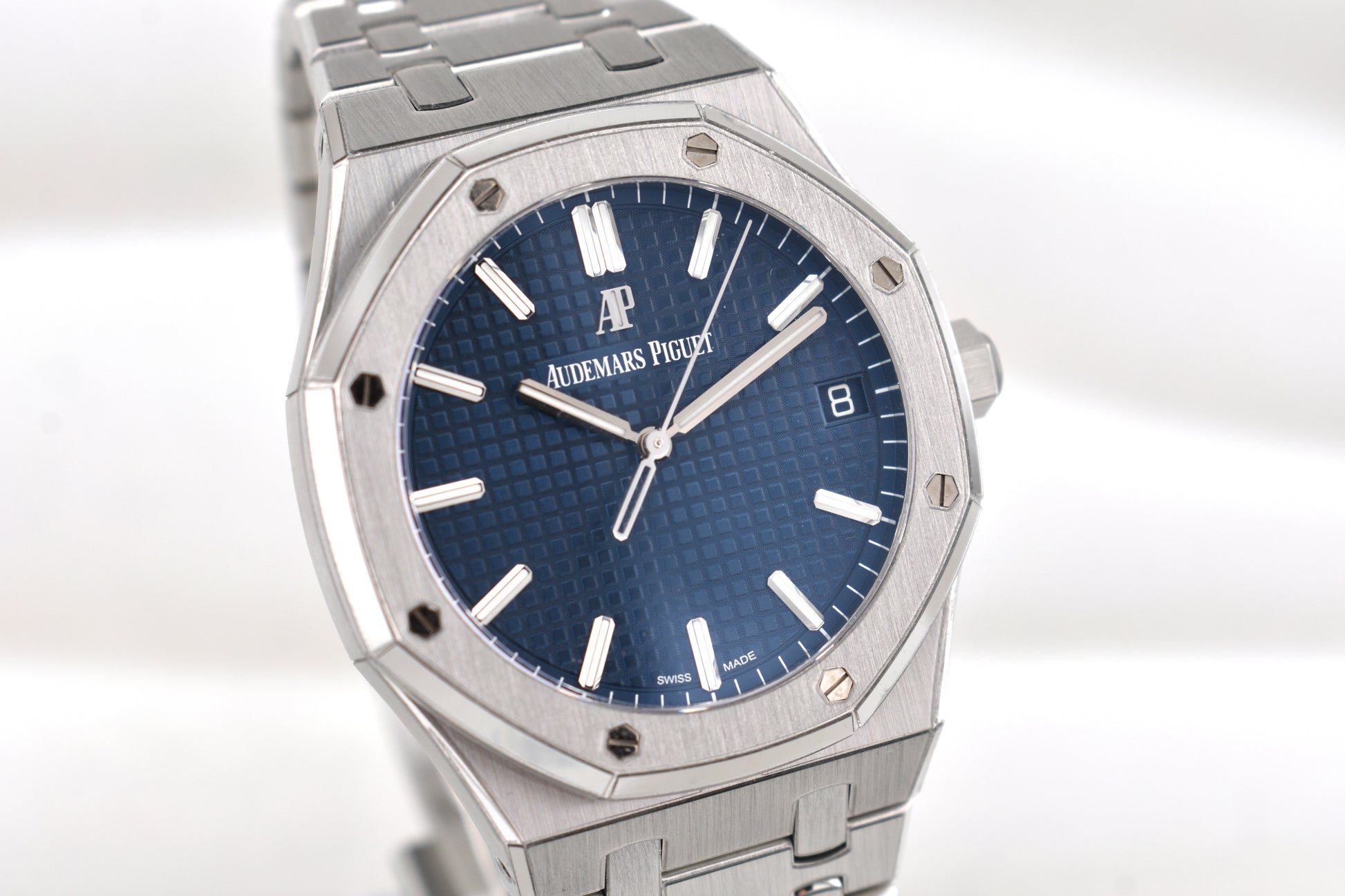 Audemars Piguet Royal Oak Self-Winding Blue Dial 15500ST 2021