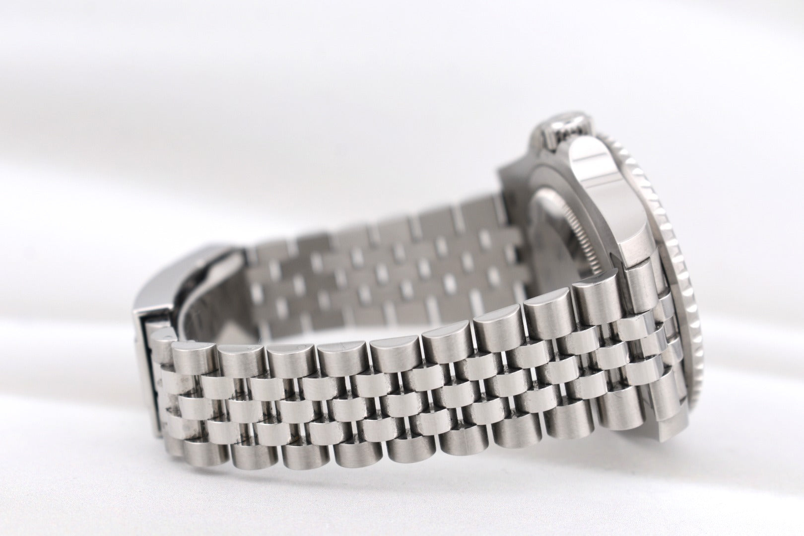 Rolex GMT Master II Pepsi 126710BLRO 2024