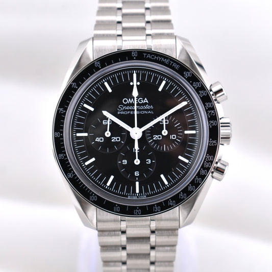Omega Speedmaster Moonwatch 'Sapphire Sandwich' 2026