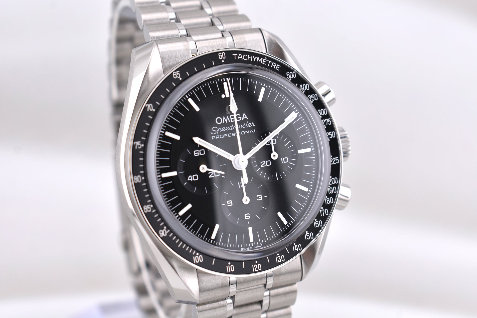 Omega Speedmaster Moonwatch 'Sapphire Sandwich' 2026