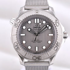 Omega Seamaster Diver 300m Grey Dial 2026