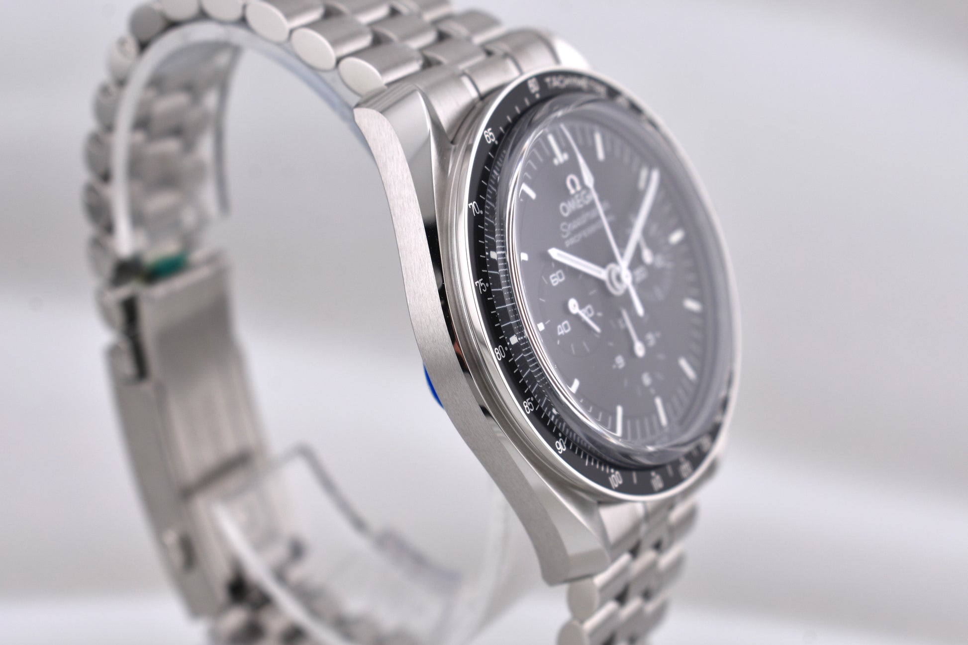 Omega Speedmaster Moonwatch 'Sapphire Sandwich' 2026