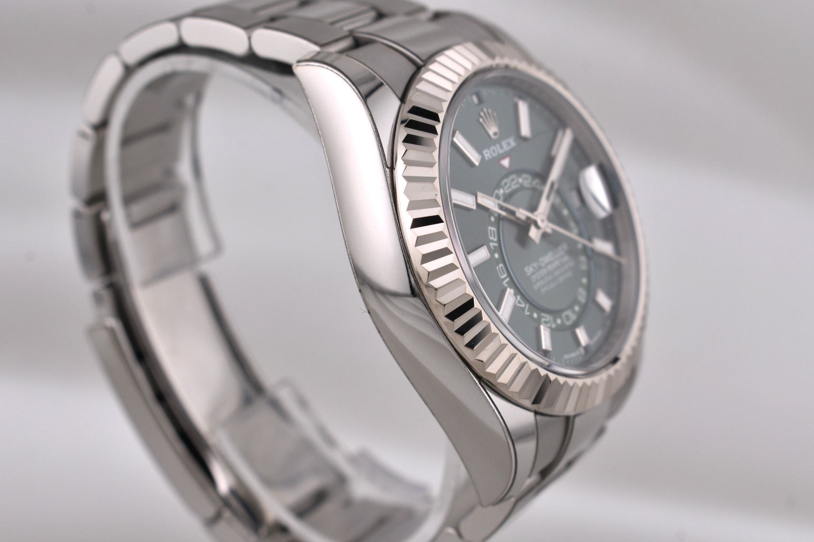 Rolex Sky Dweller Mint Green Dial 336934 12/2024