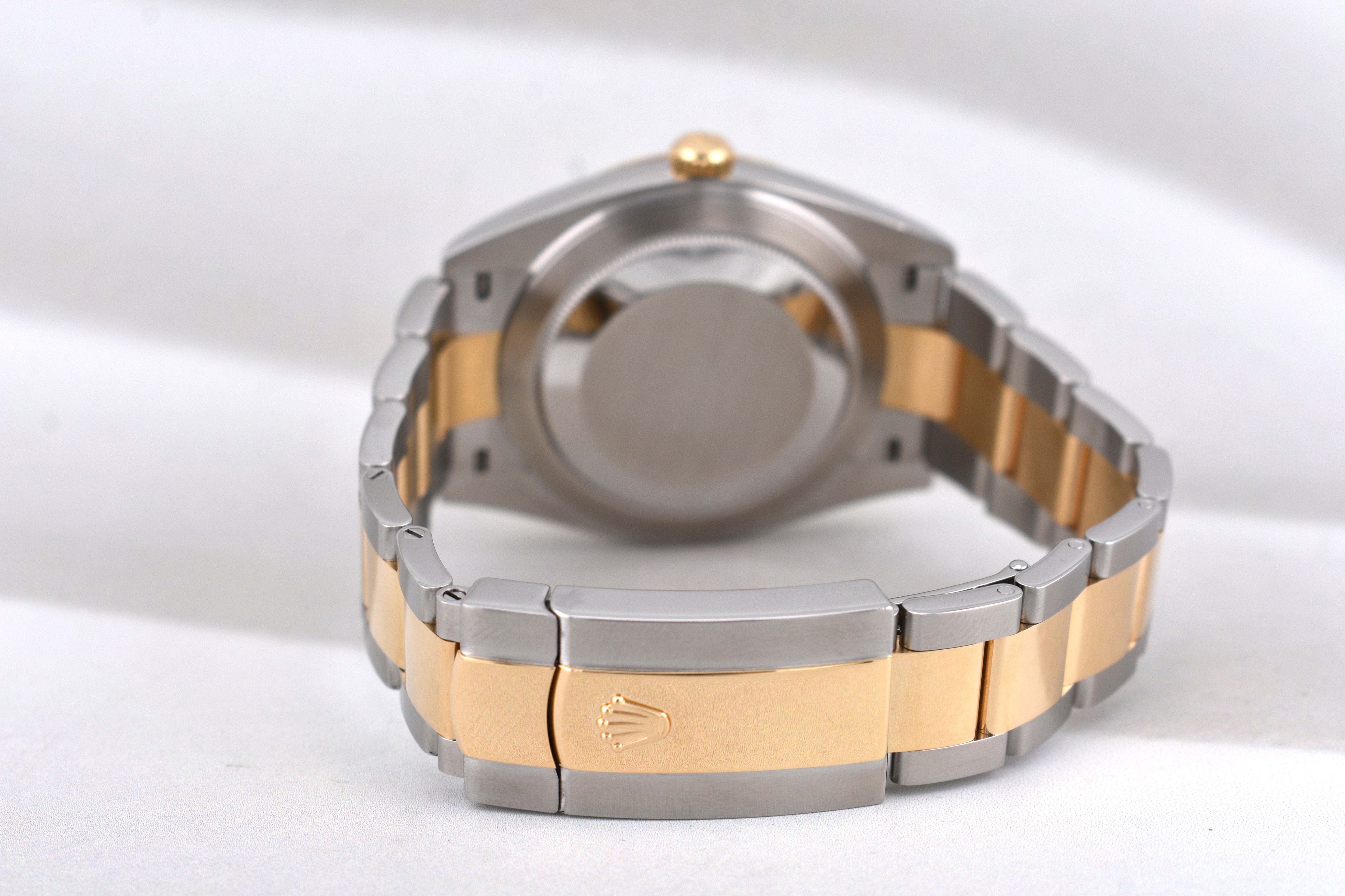 Rolex Datejust 41 Champagne Dial Oyster Band 126333 2025