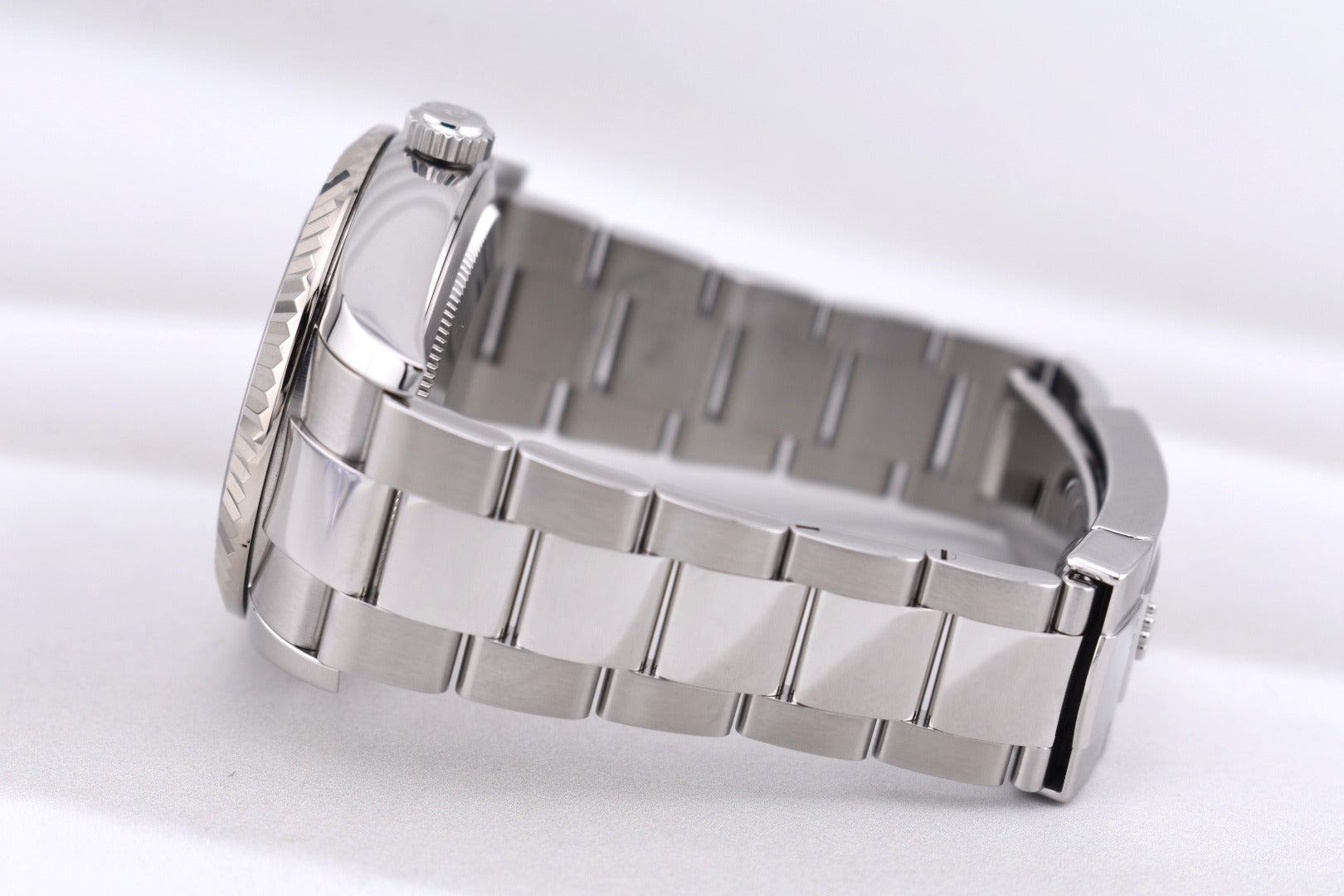 Rolex Sky Dweller Black Dial 326934 2018