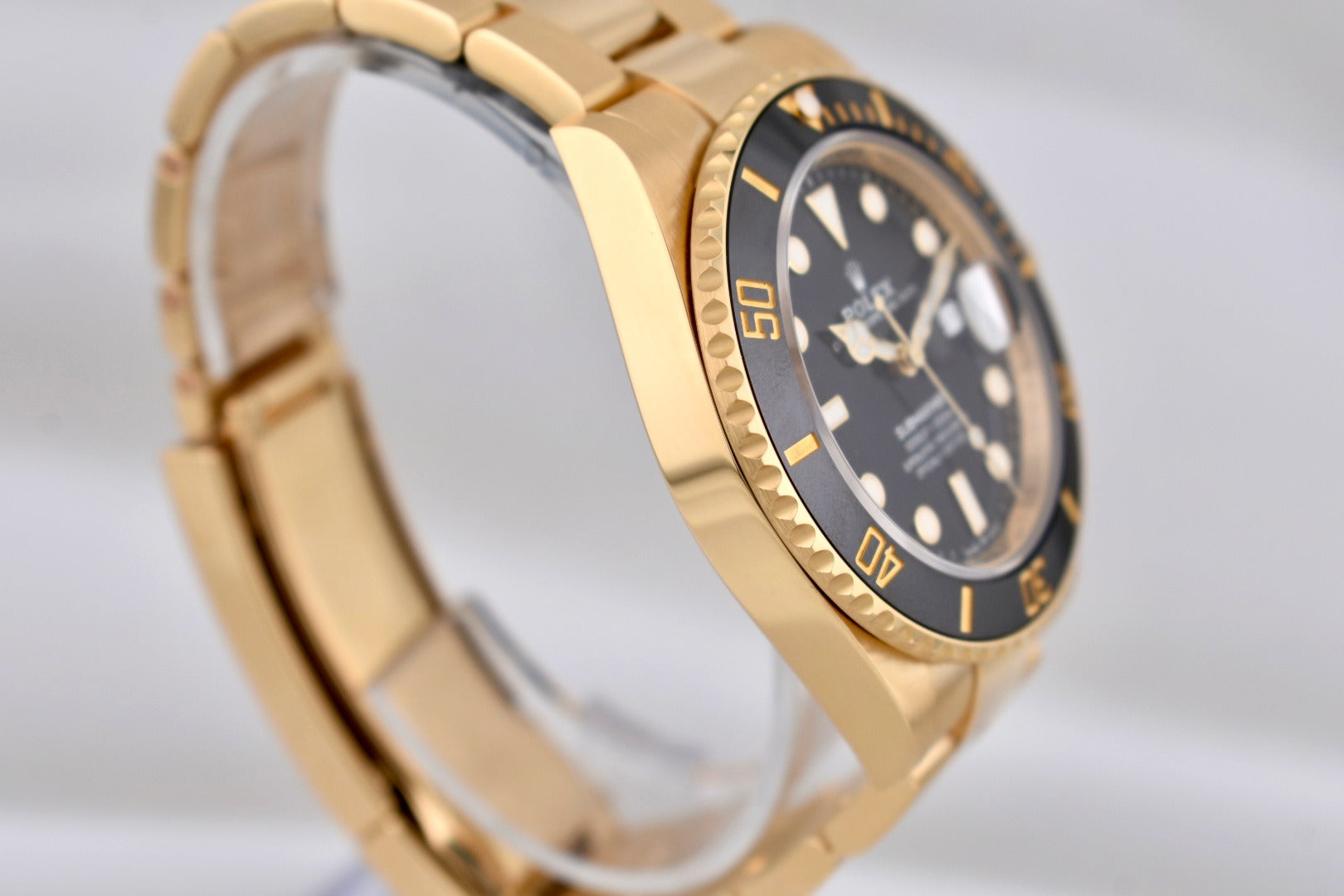 Rolex Submariner Date Yellow Gold Black Dial 126618LN 2022
