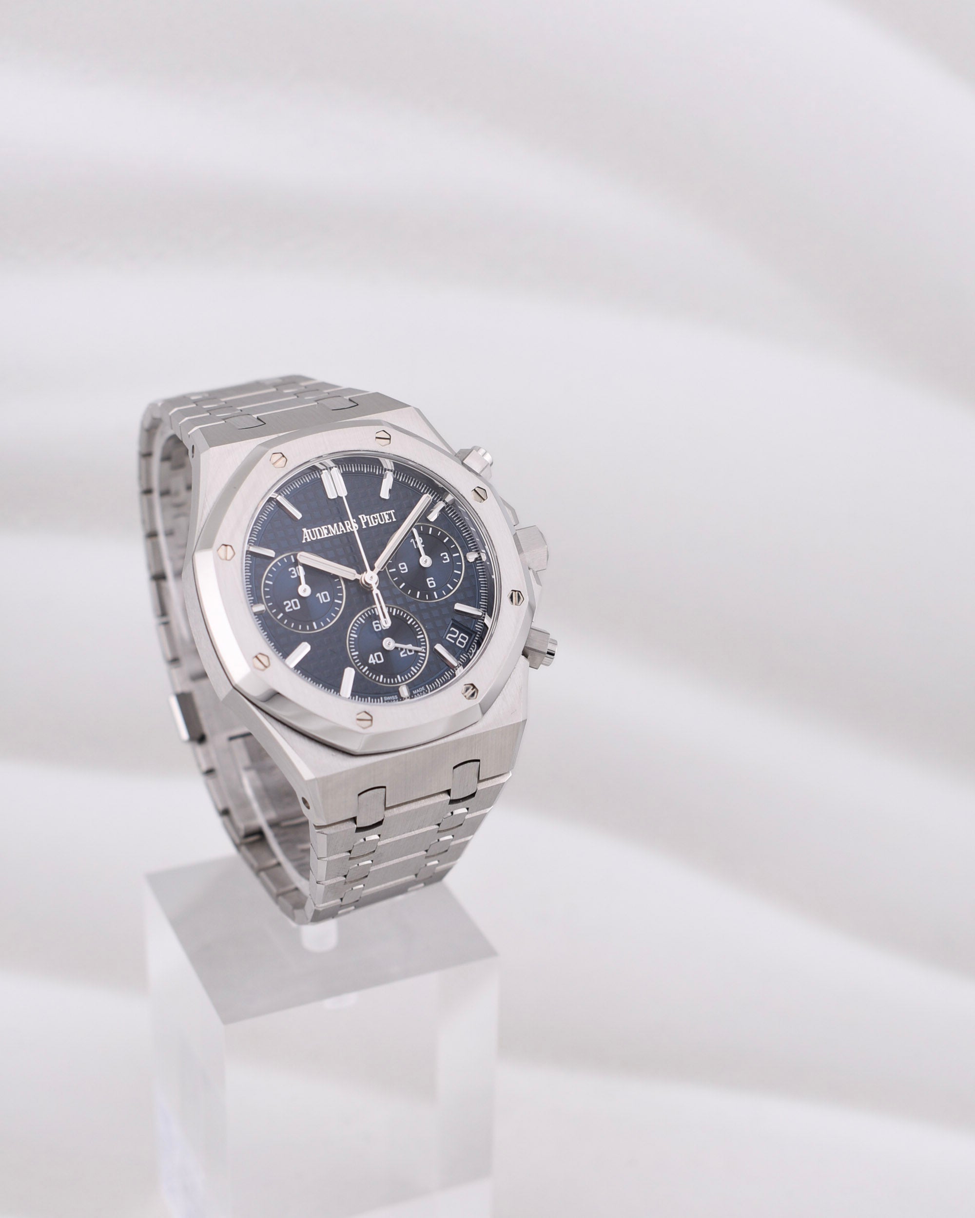 Audemars Piguet Royal Oak Chronograph Blue Dial 26240ST 2024