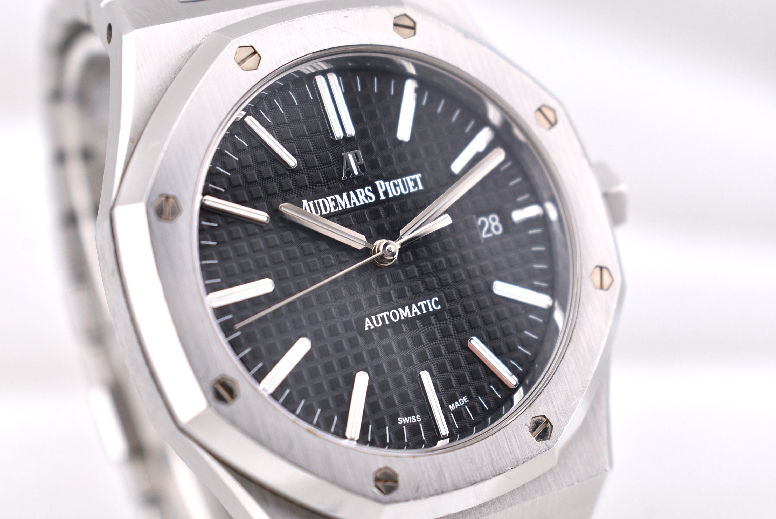 Audemars Piguet Royal Oak Black Dial 15400ST 2016