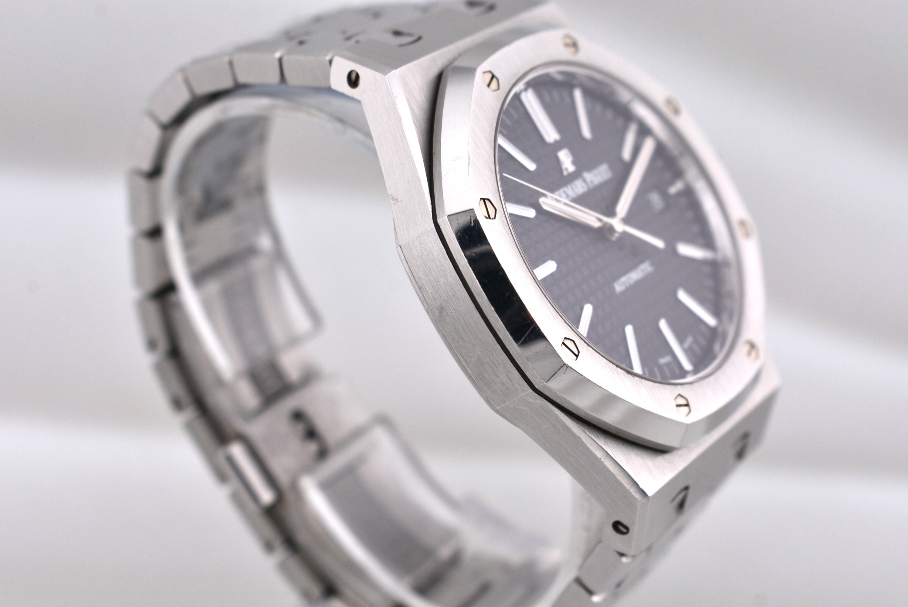 Audemars Piguet Royal Oak Black Dial 15400ST 2016