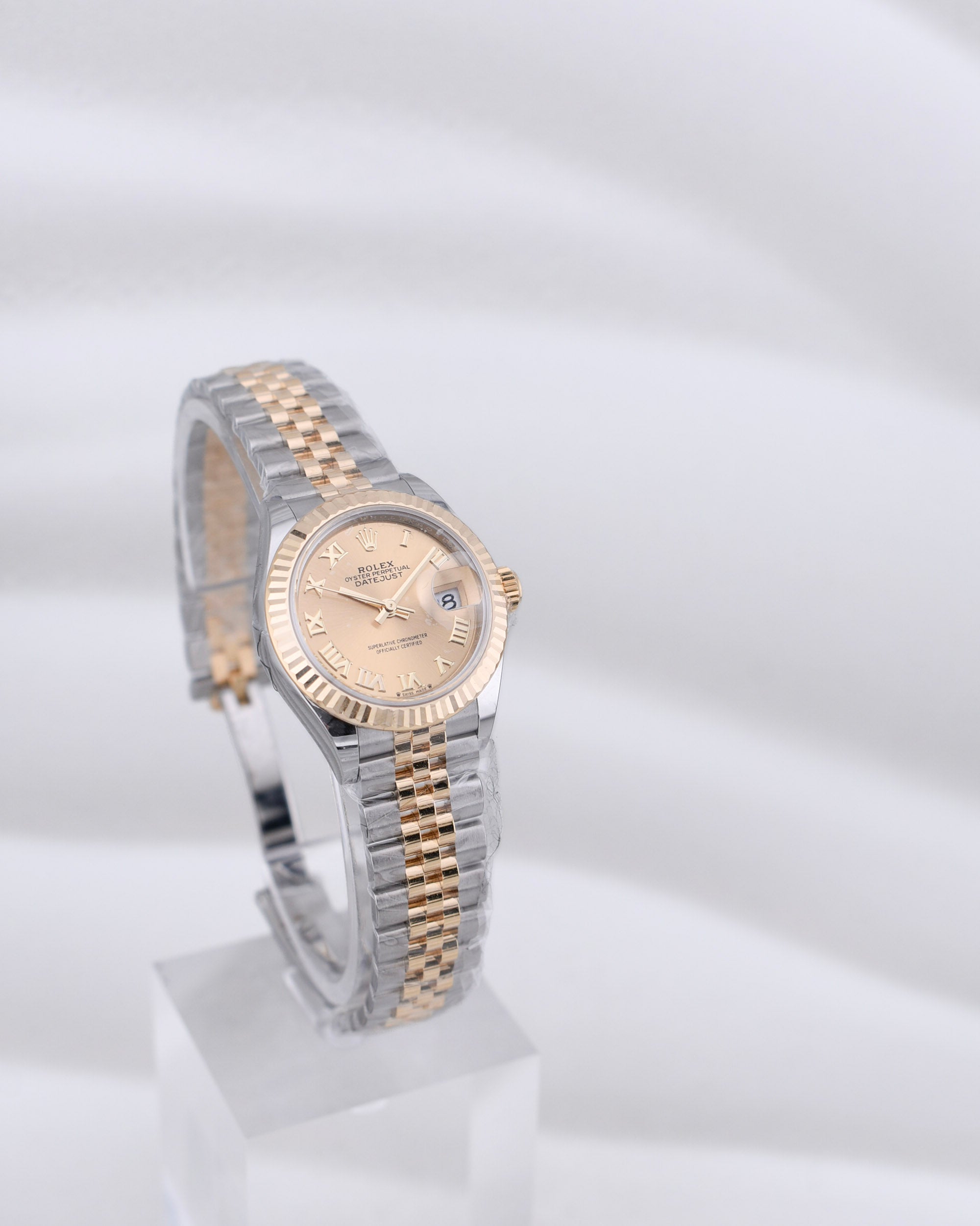 Rolex Lady Datejust 28 Champagne Roman Dial 279173 2026