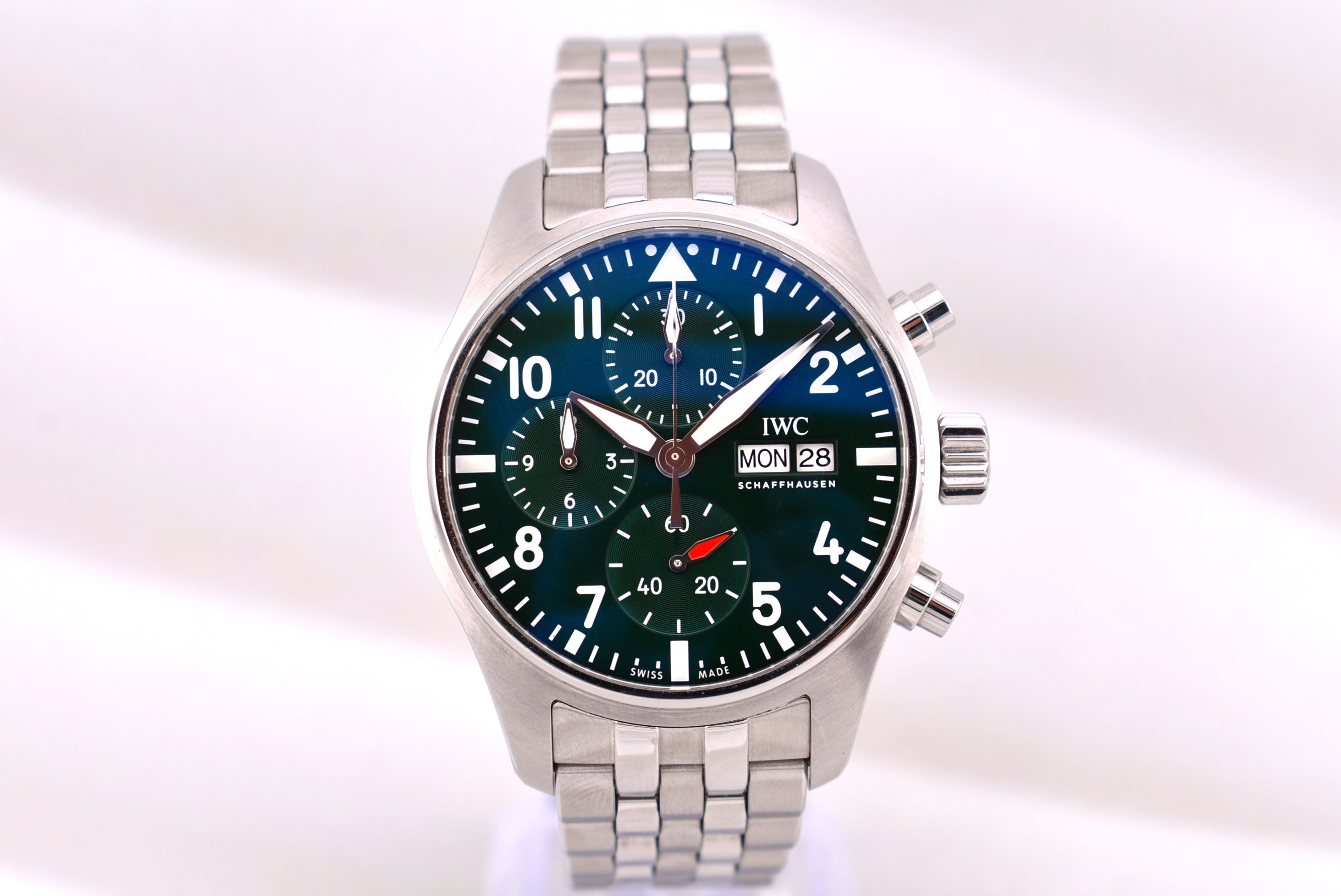 IWC Pilot Chronograph Green Dial IW388103 2022