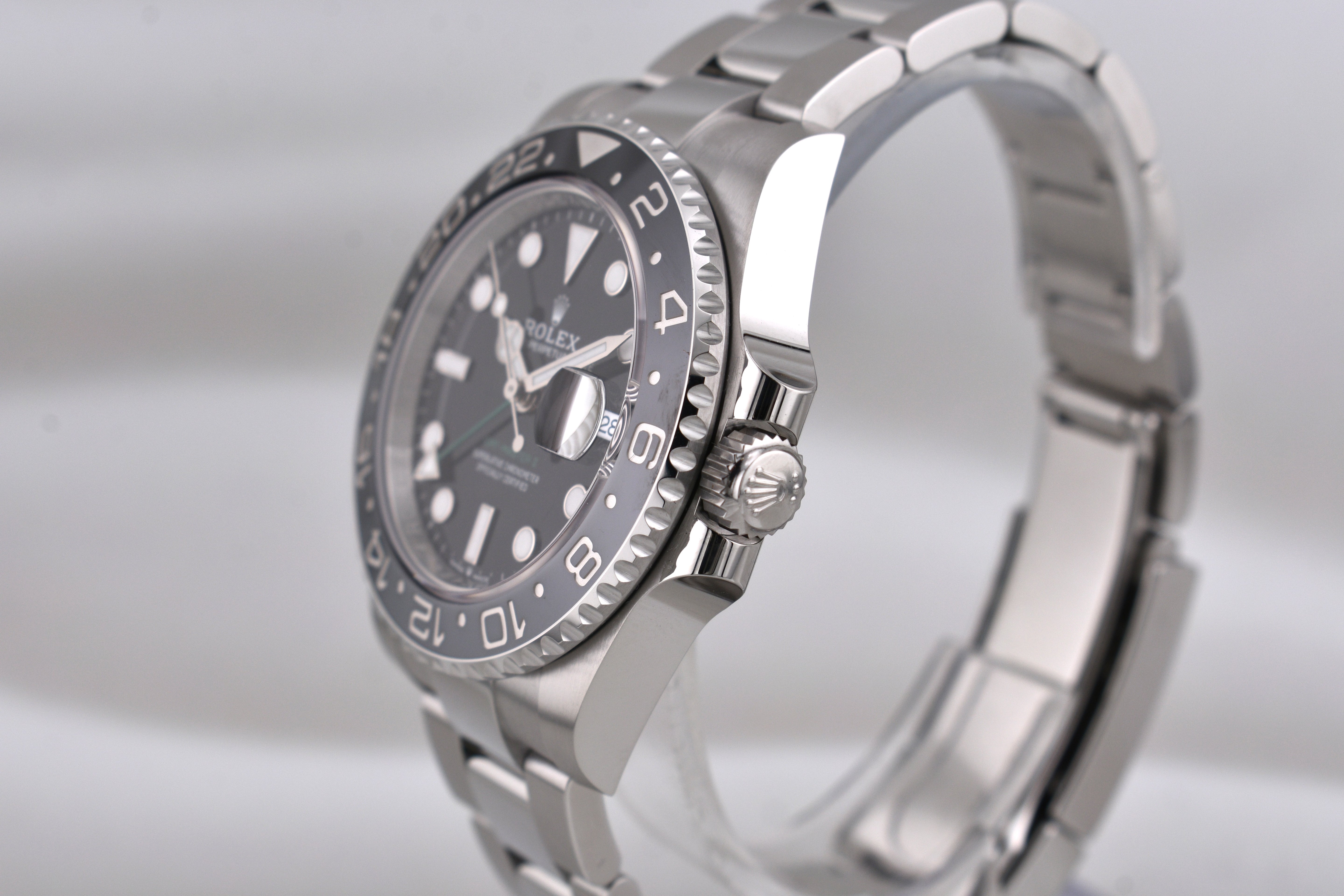 Rolex GMT Master II Bruce Wayne Oyster Band 126710GRNR 2025