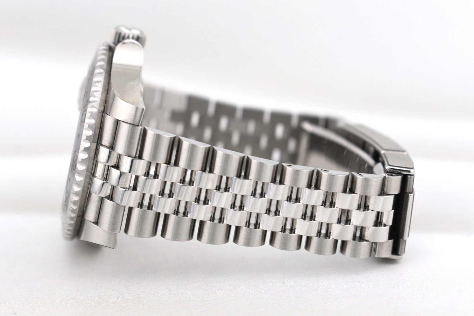 Rolex GMT Master II Bruce Wayne 126710GRNR 2025