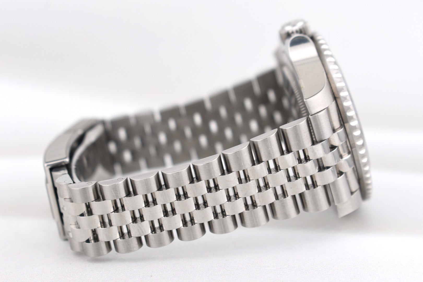 Rolex GMT Master II Bruce Wayne 126710GRNR 2025