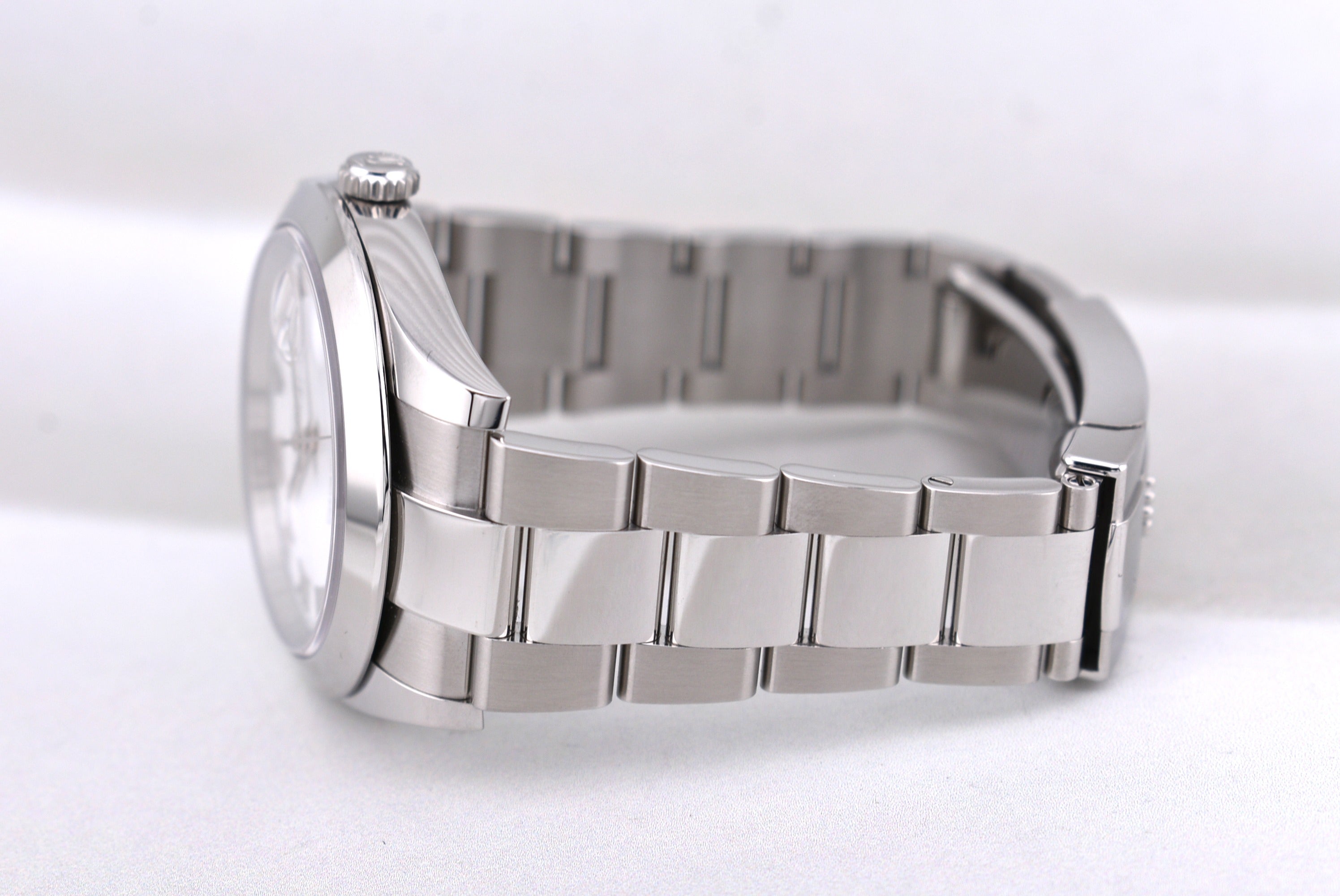 Rolex Datejust 41 White Roman 126300 2025