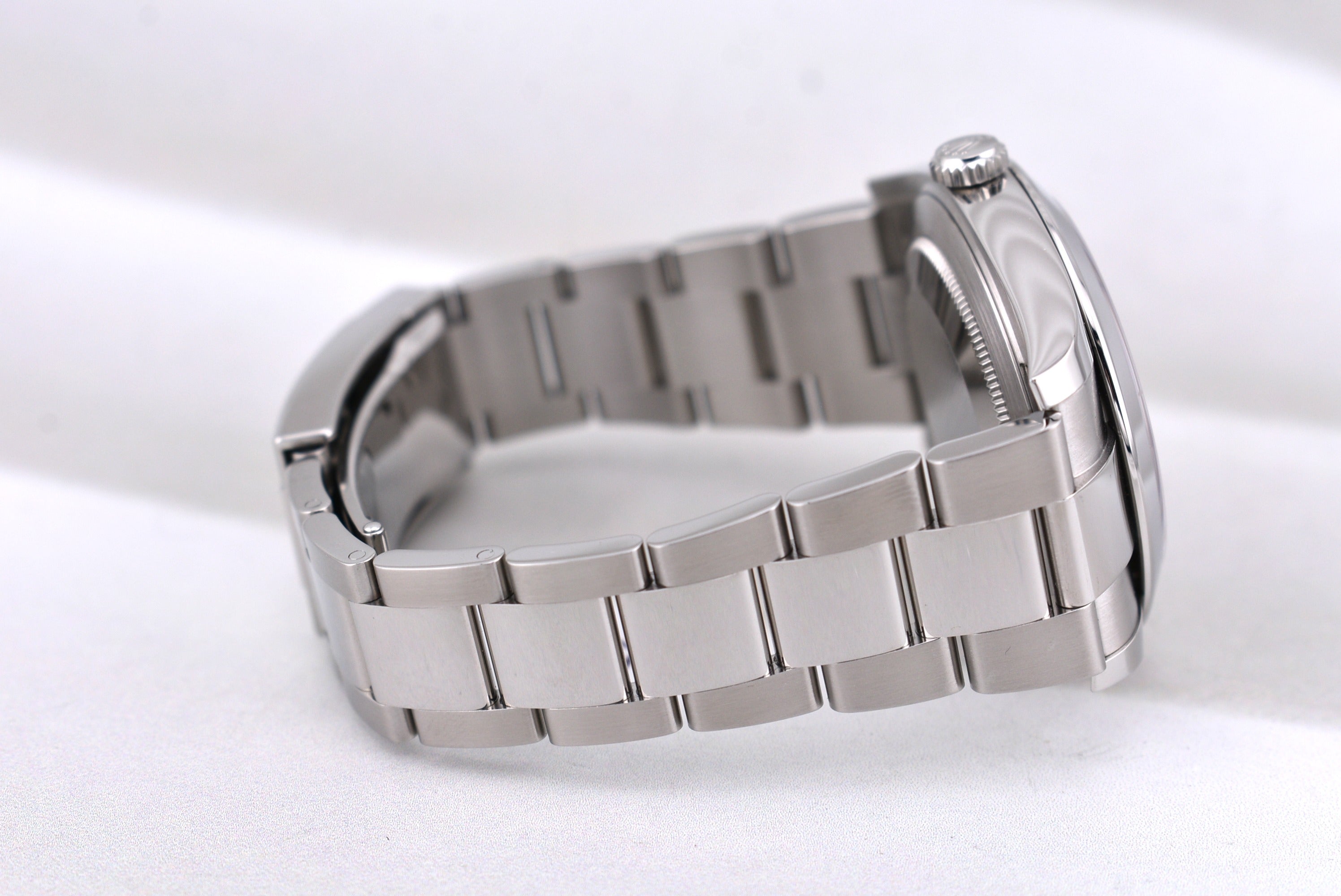 Rolex Datejust 41 White Roman 126300 2025