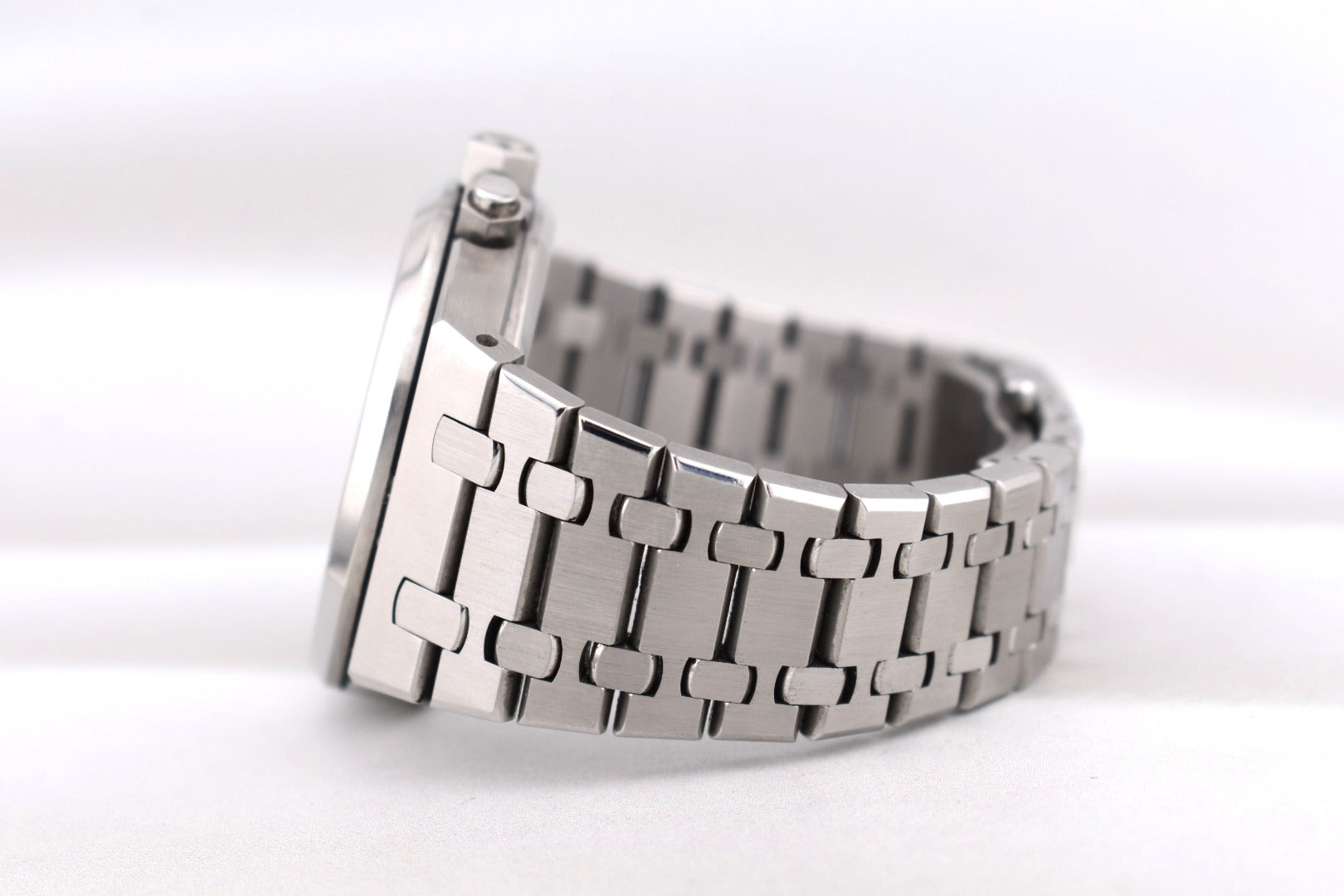 Audemars Piguet Royal Oak Chronograph White Dial 26320ST 2013