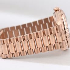 Rolex Day Date 40 Olive Green Rose Gold 228235 2025