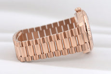 Rolex Day Date 40 Olive Green Rose Gold 228235 2025